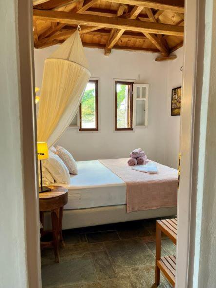 Lithea Villas and Studios by the Sea
