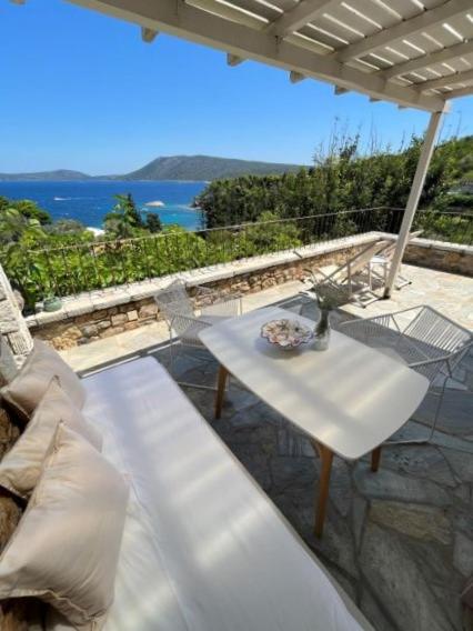 Lithea Villas and Studios by the Sea