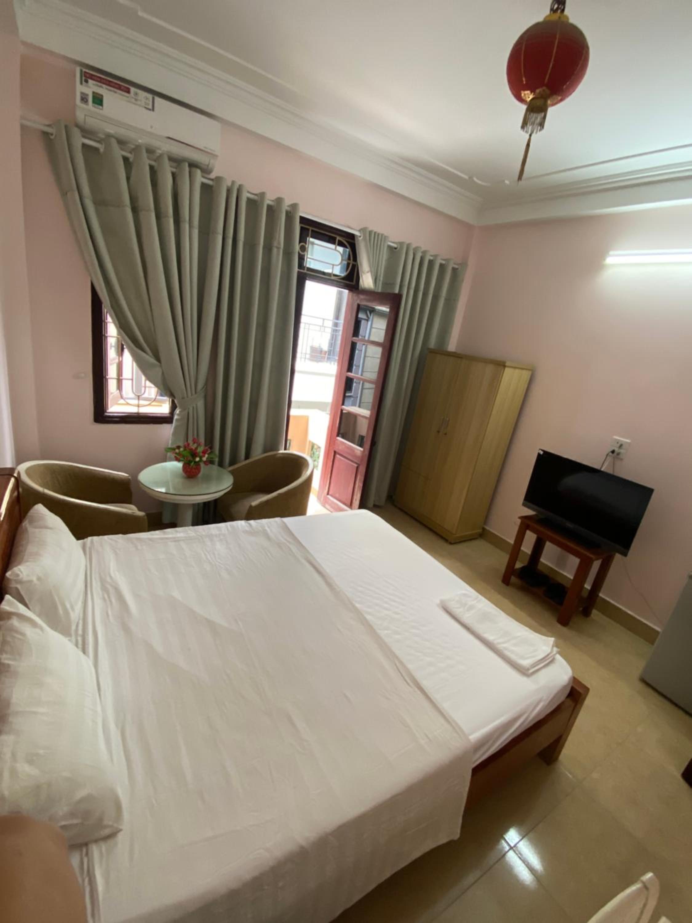 Hoàng Kiên Hotel