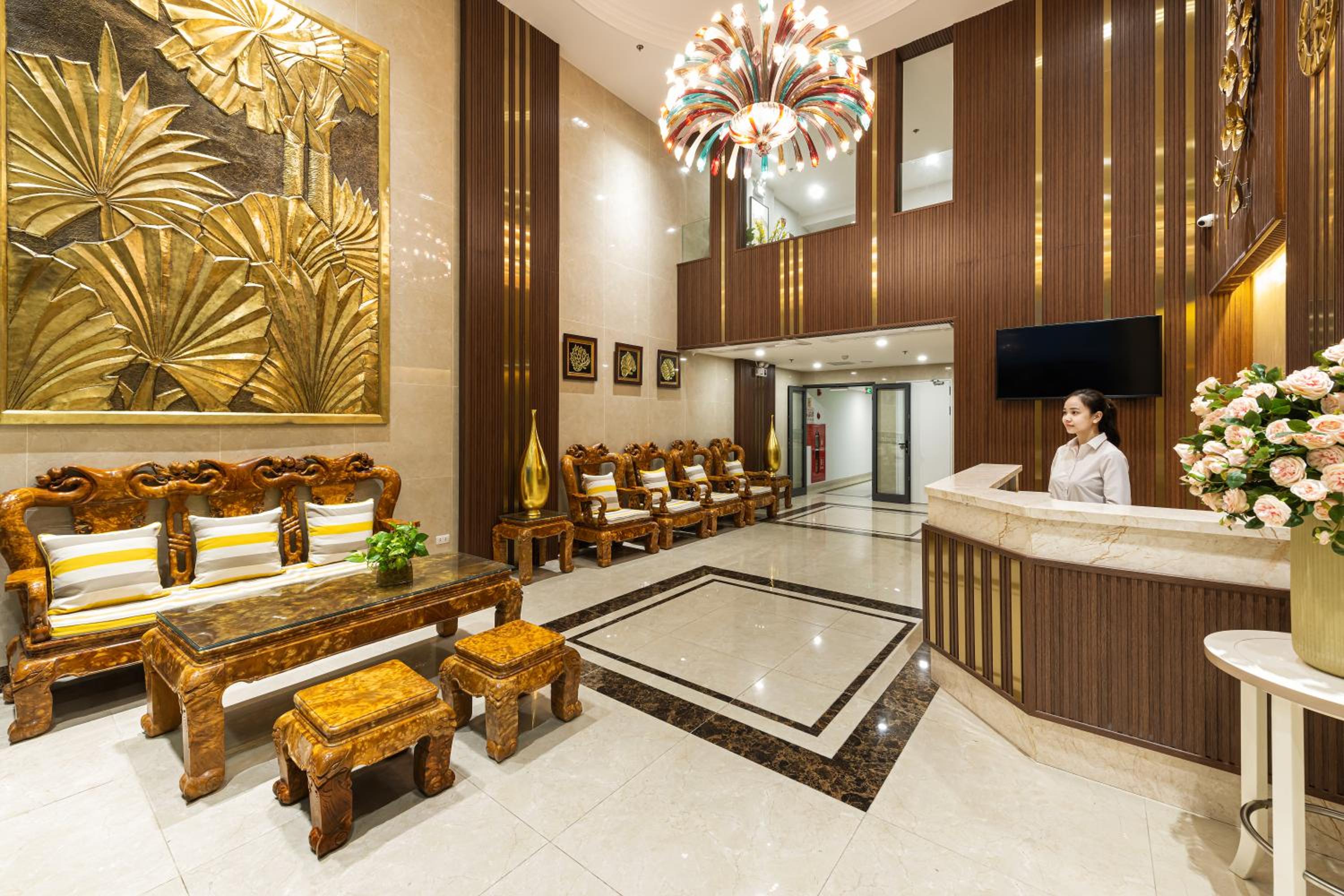 Branda Apartment & Hotel