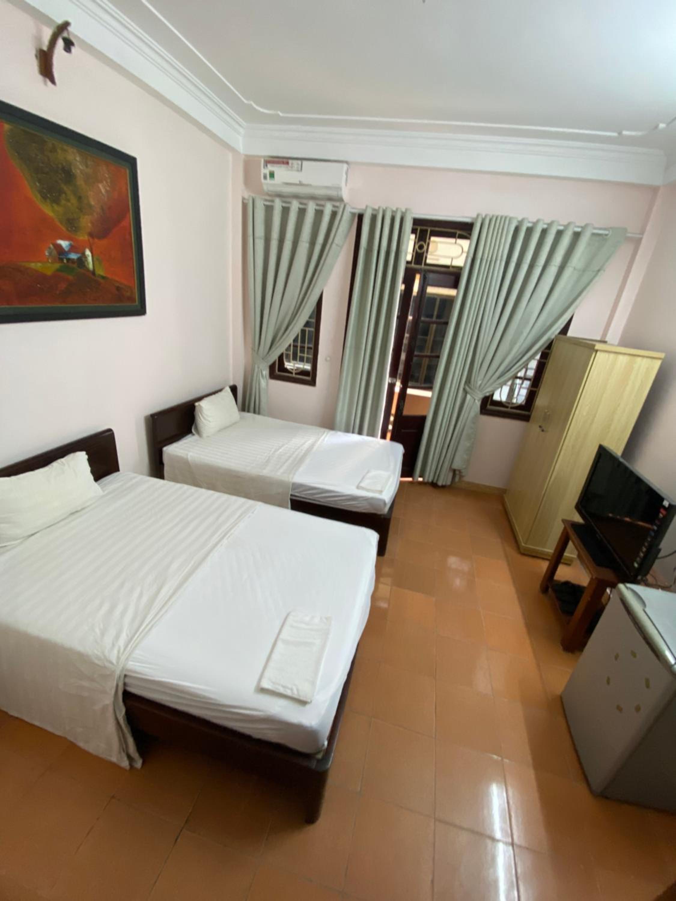 Hoàng Kiên Hotel