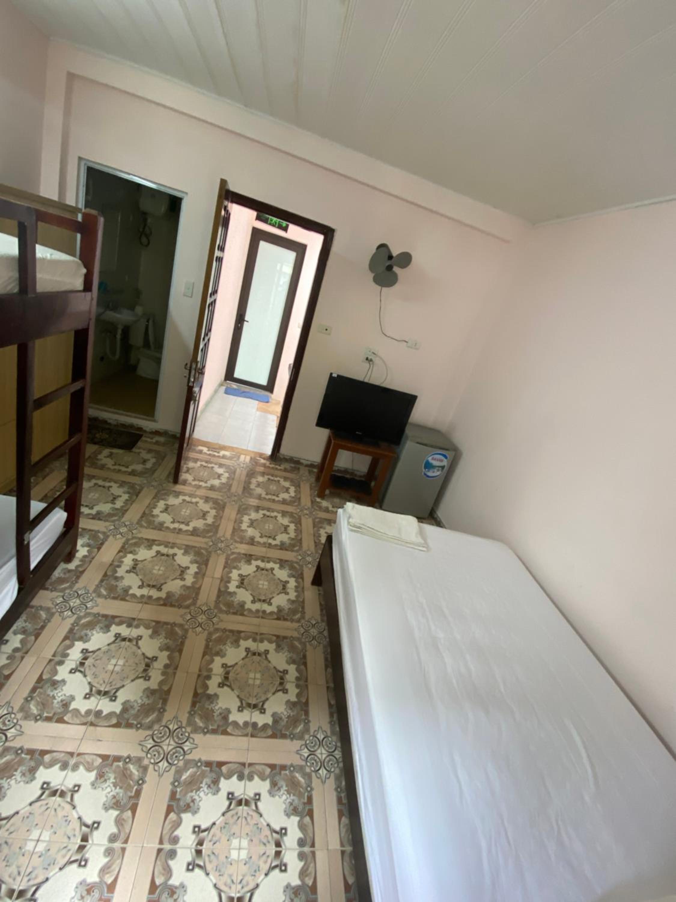 Hoàng Kiên Hotel