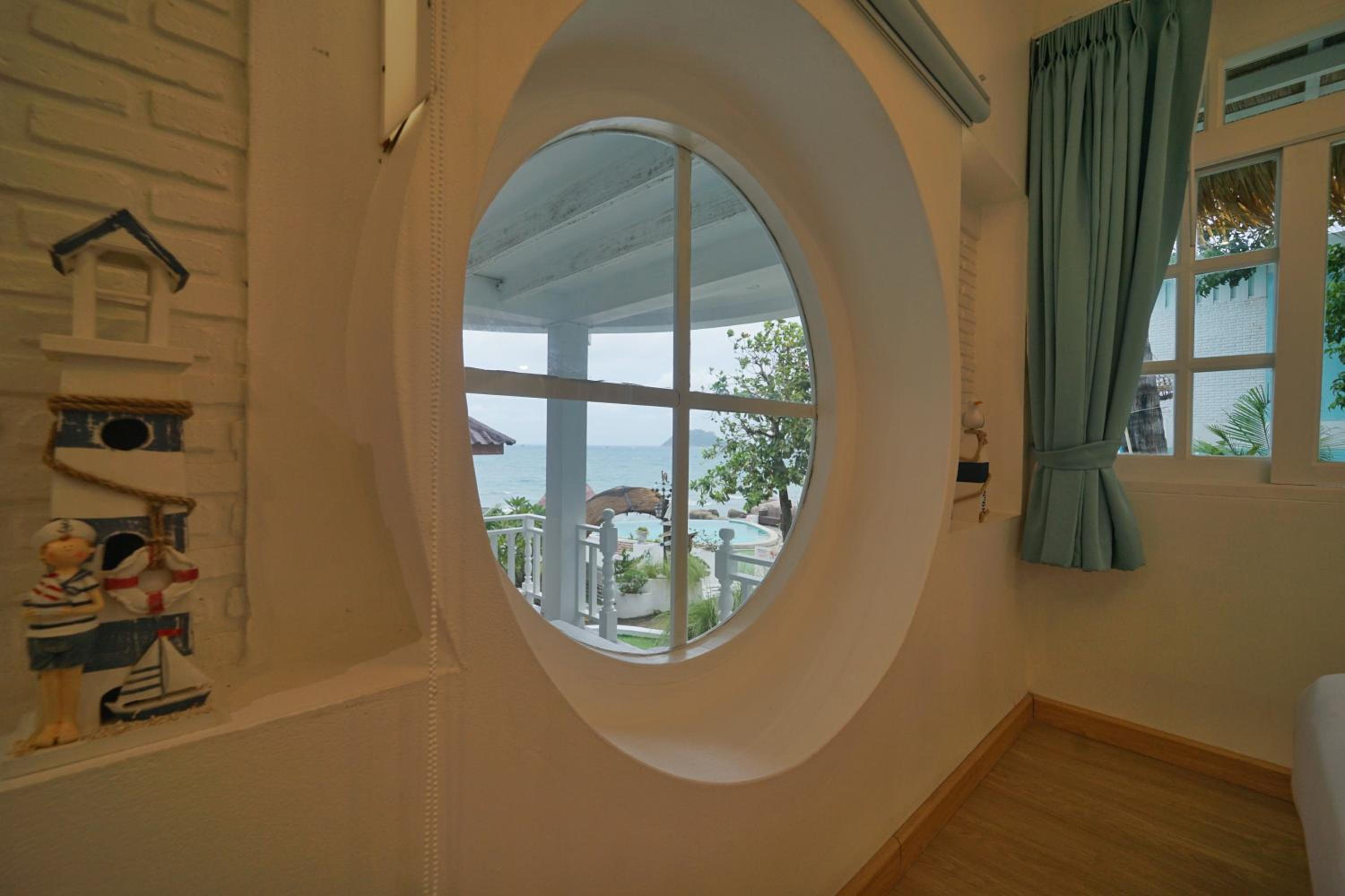 DD Hut Koh Tao