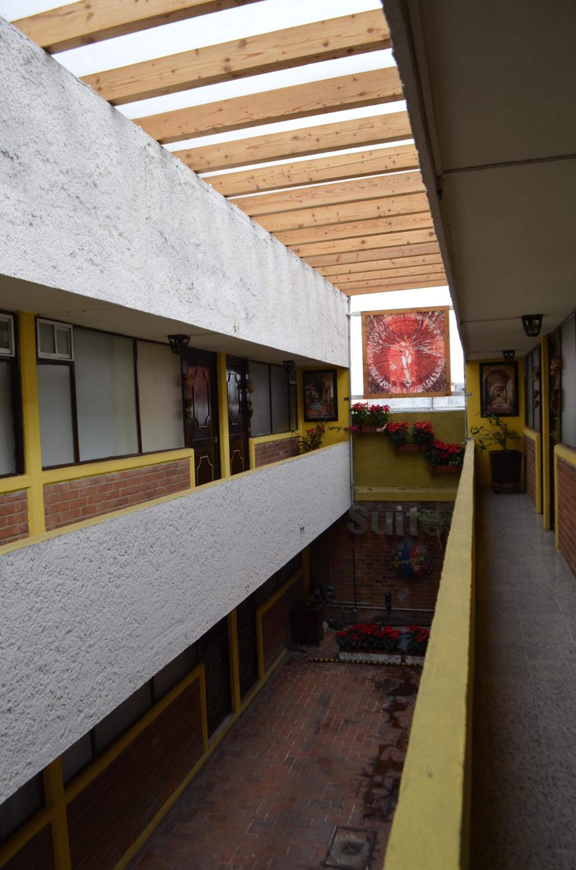 Hotel Tolotzin - Image 1