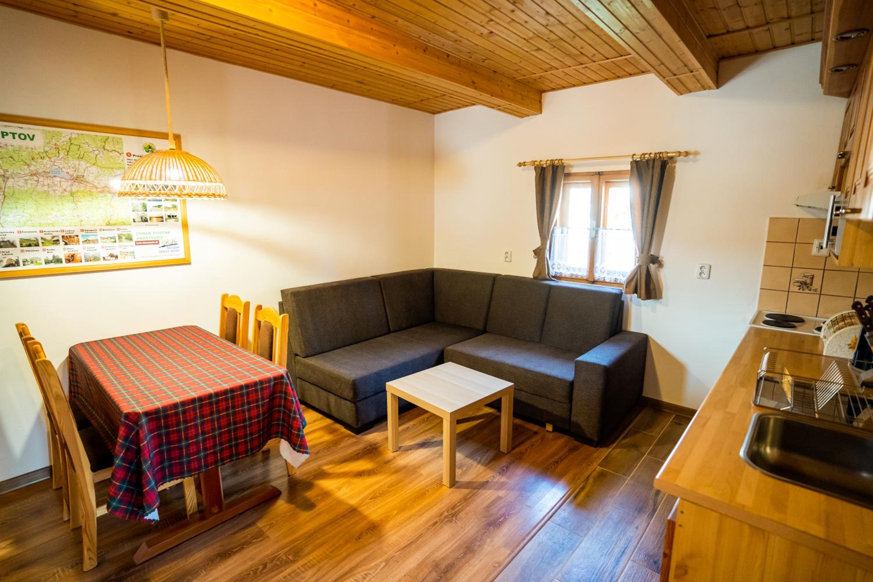 Chata Mária & Apartmány Mária