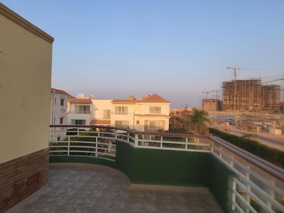 ZED PARK VIEW Top Roof Apartment Sheikh Zayed