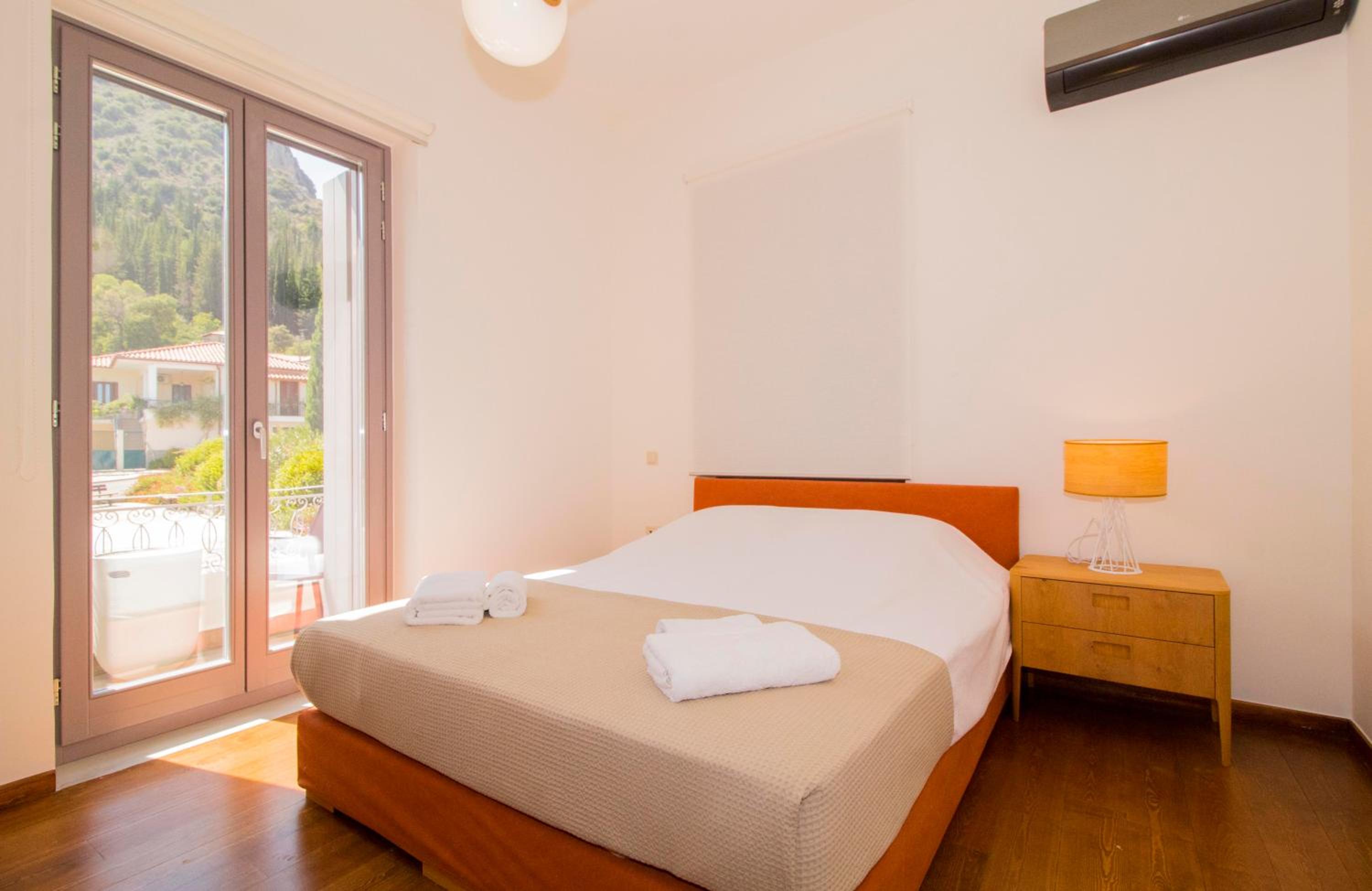 Mystras 2 Residences Upper and Ground Floor