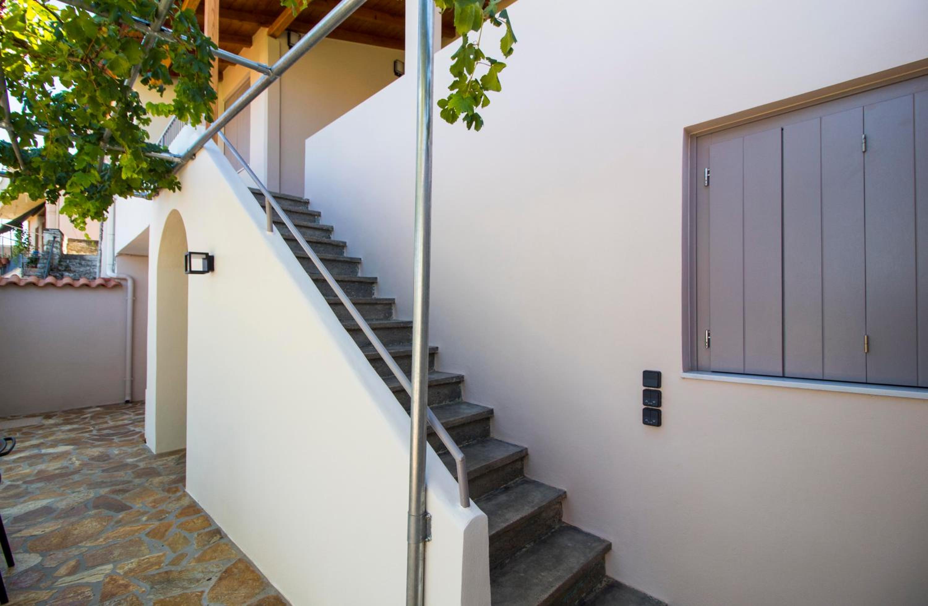 Mystras 2 Residences Upper and Ground Floor photo 3