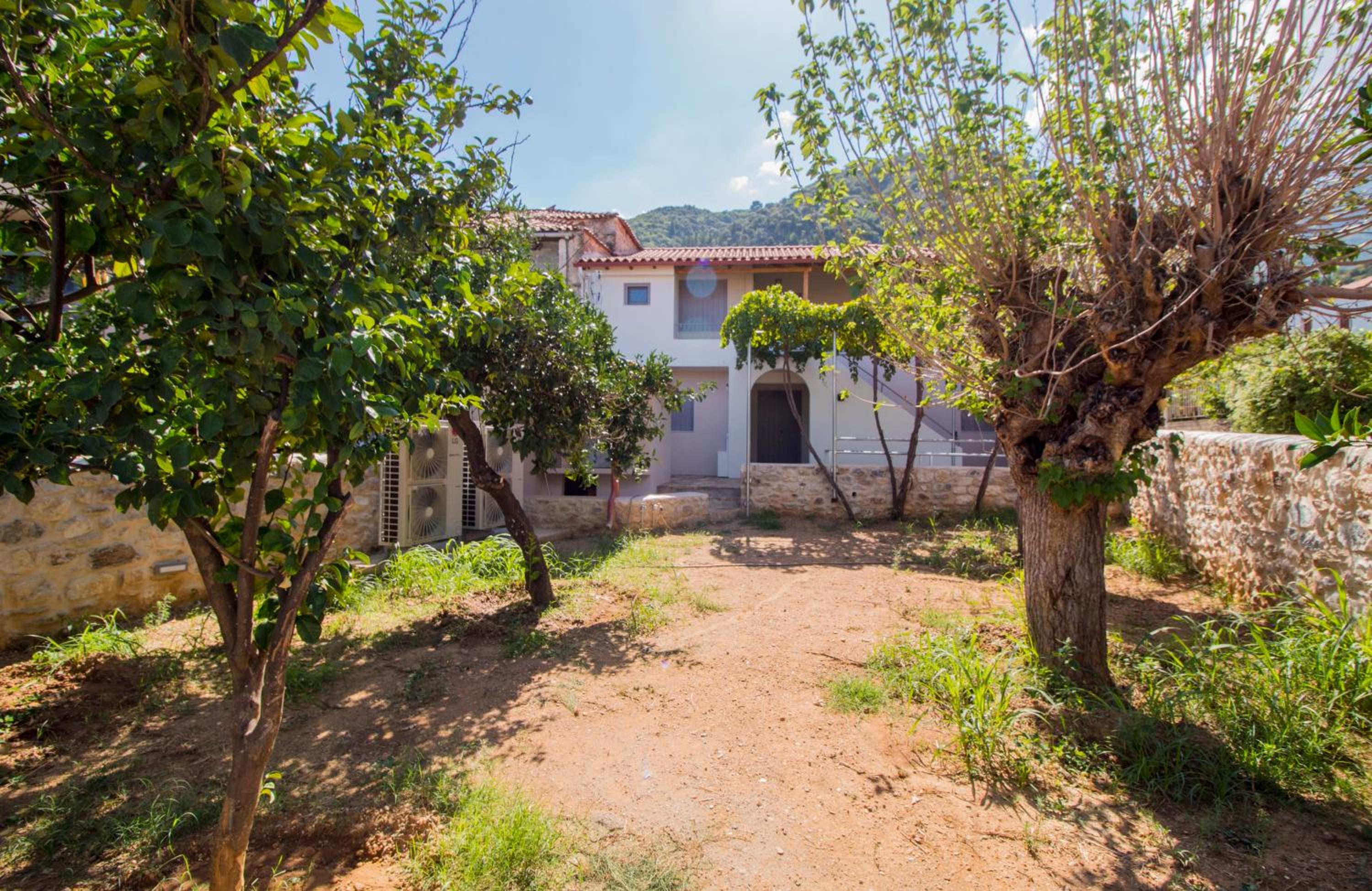 Mystras 2 Residences Upper and Ground Floor