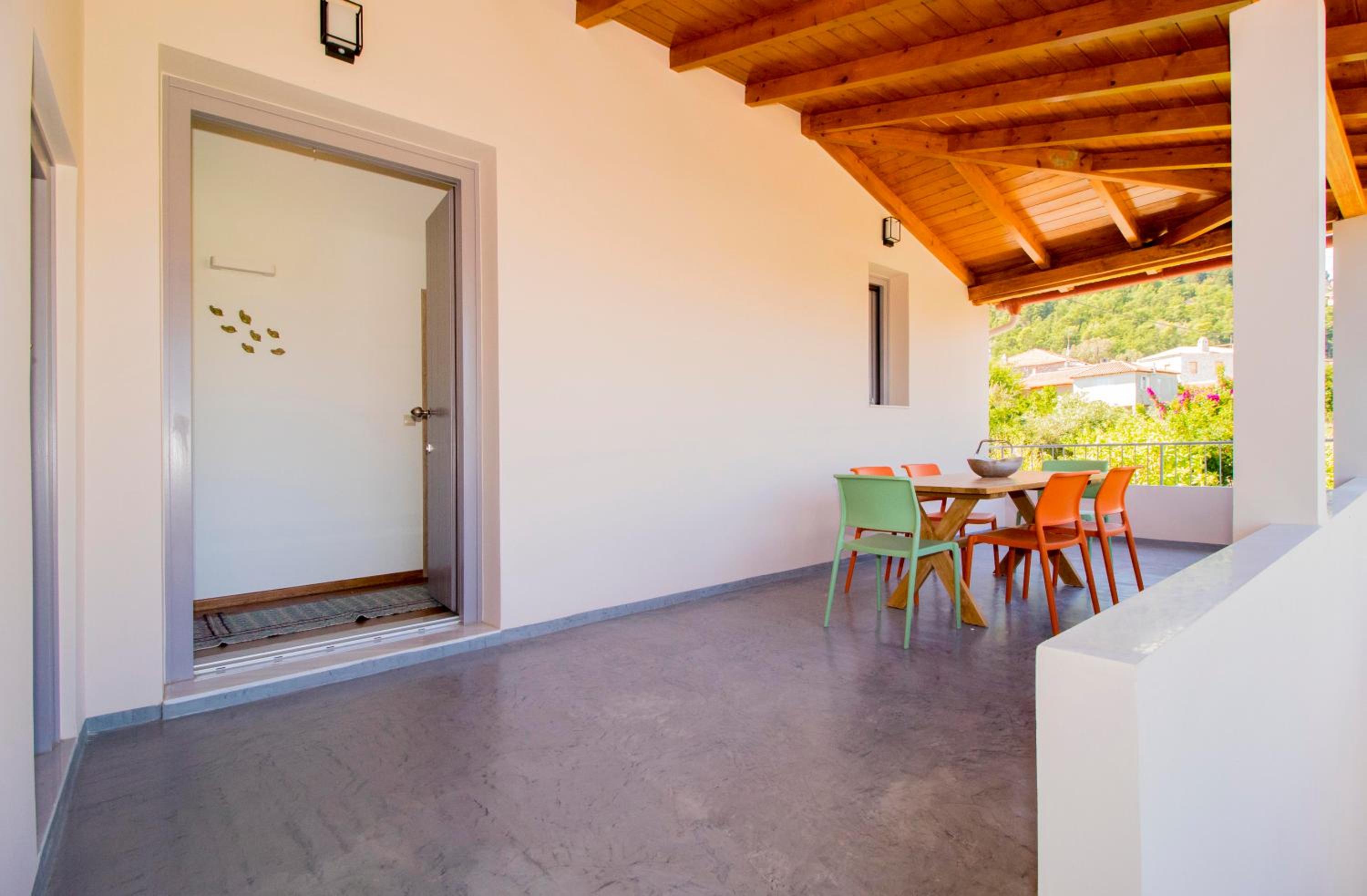 Mystras 2 Residences Upper and Ground Floor photo 4