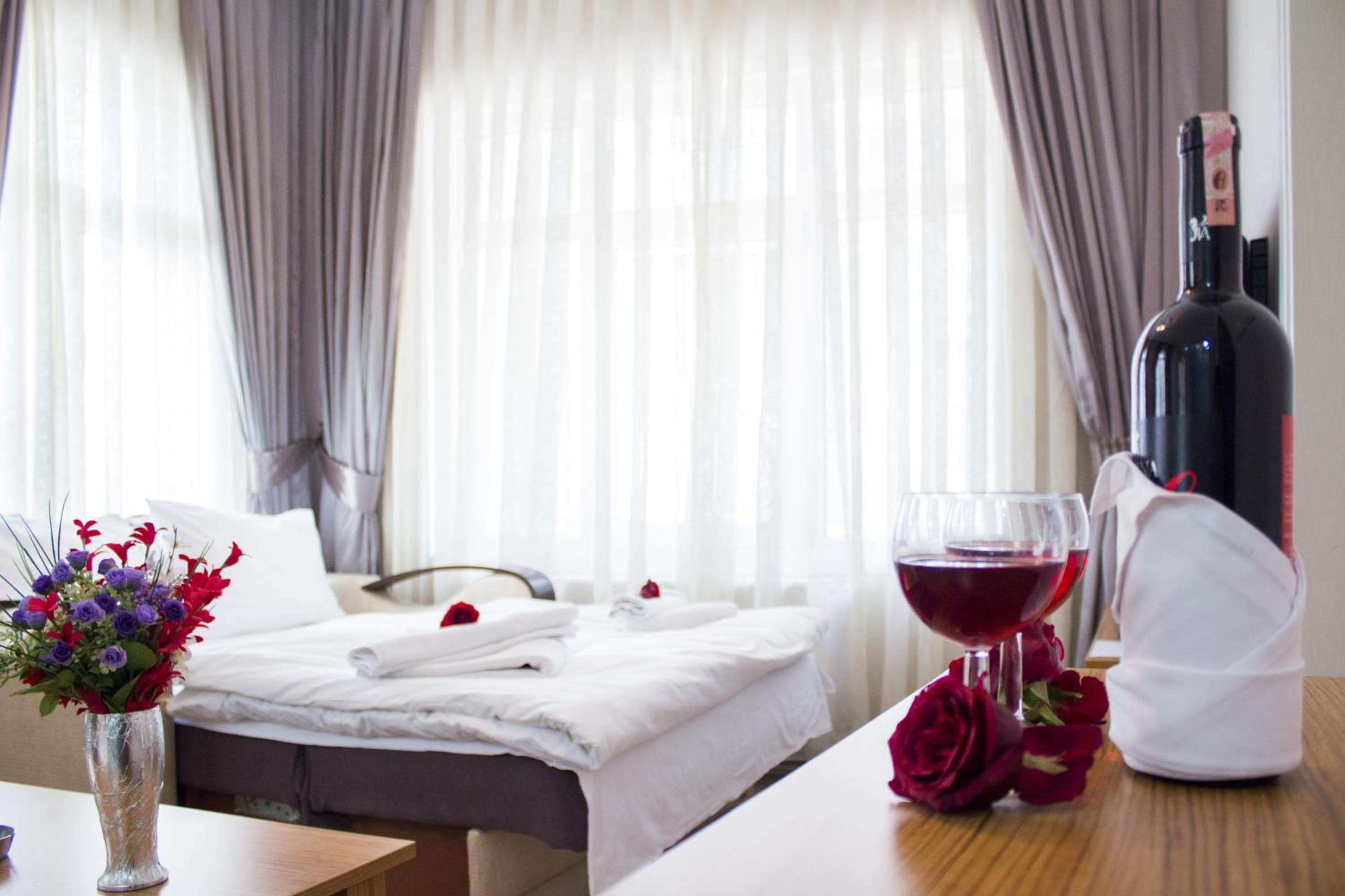 Feyza Apart - Image 36