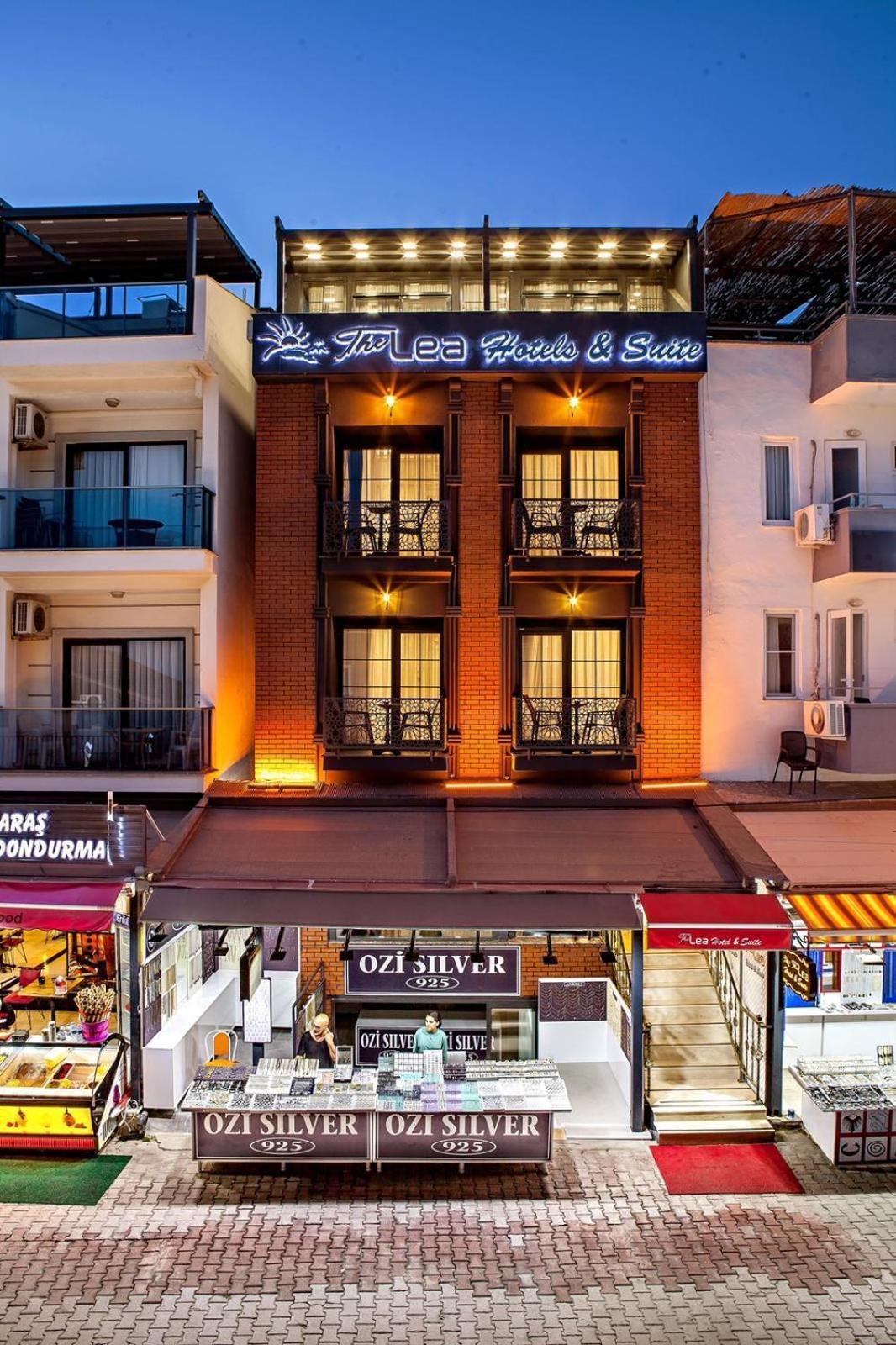 THE LEA HOTELS & SUITE - Image 9