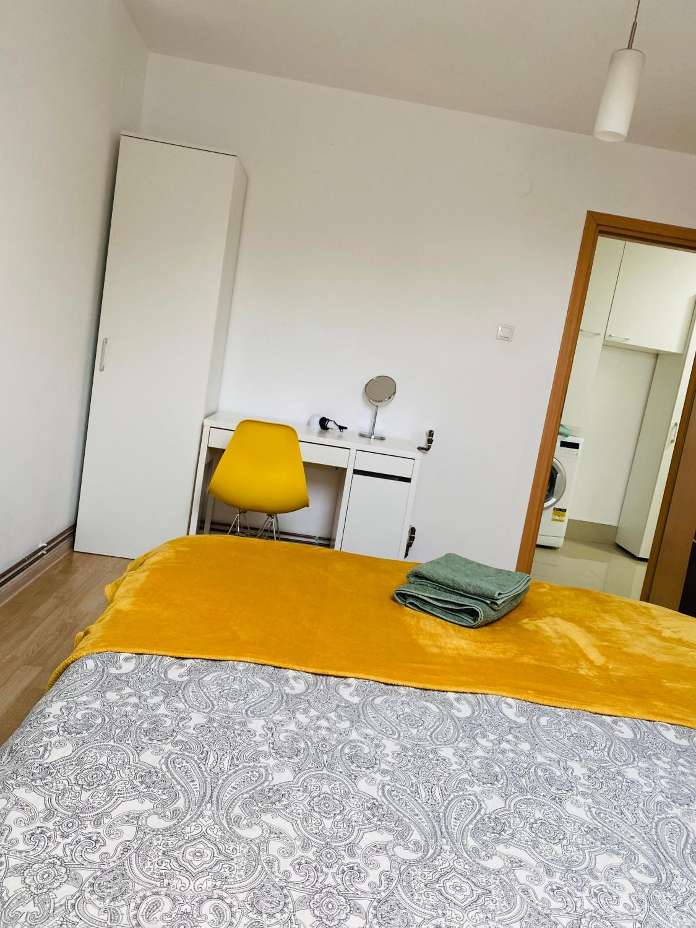 Apartament Raluca - self check-in view 4