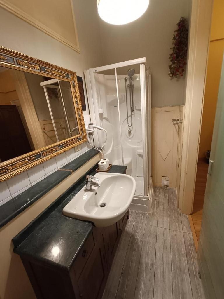 Casa Esvael - Historic Rooms in Verona City Center