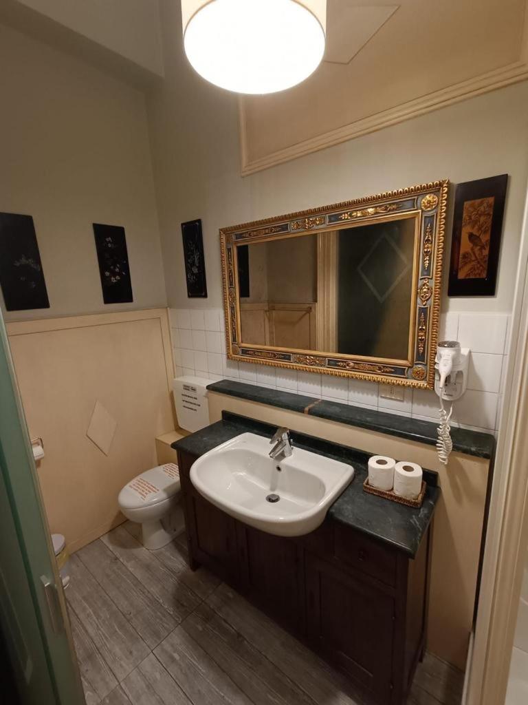 Casa Esvael - Historic Rooms in Verona City Center