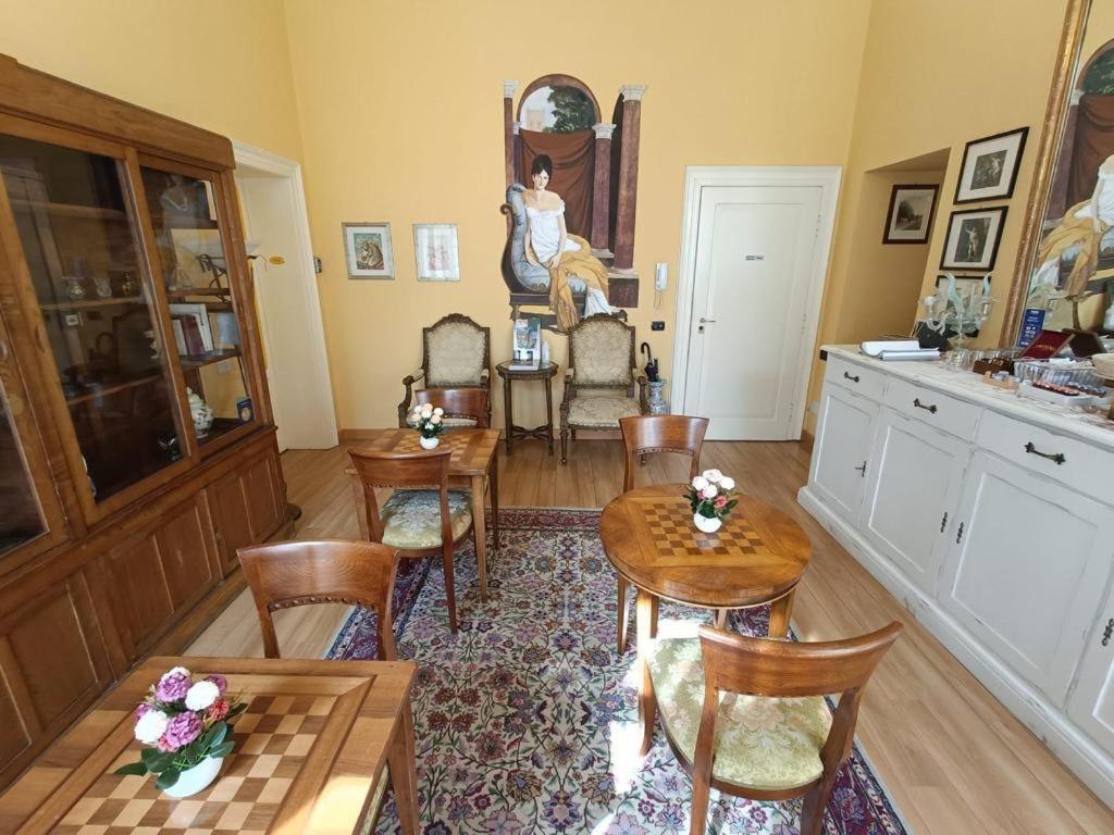 Casa Esvael - Historic Rooms in Verona City Center
