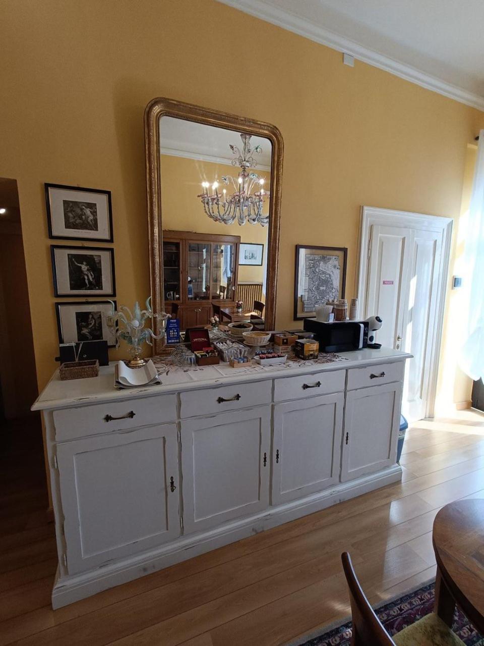 Casa Esvael - Historic Rooms in Verona City Center