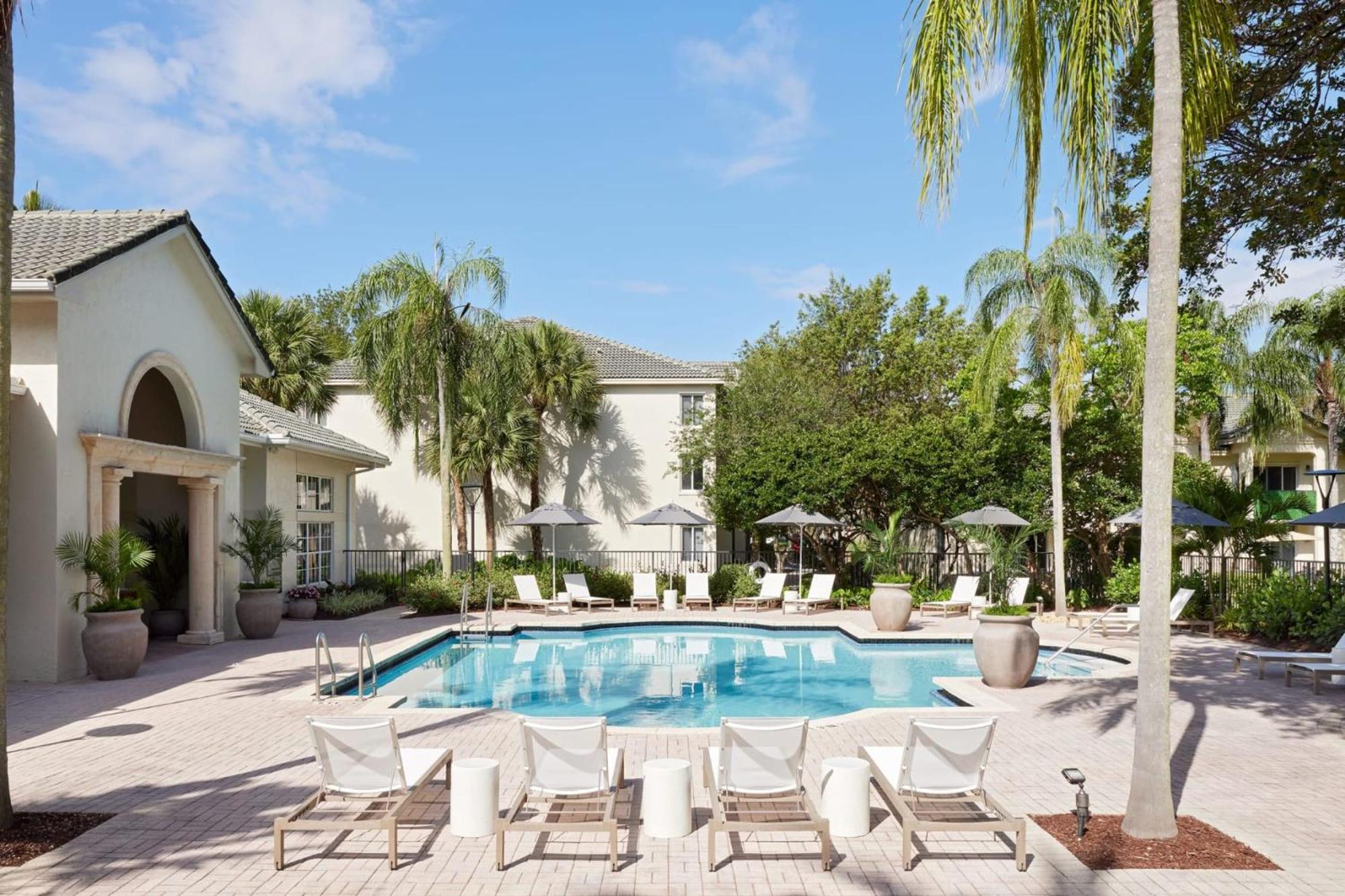 Fort Lauderdale Vacations - Stunning Centrally Located Apartments at New River Cove in South Florida - Property Image 11
