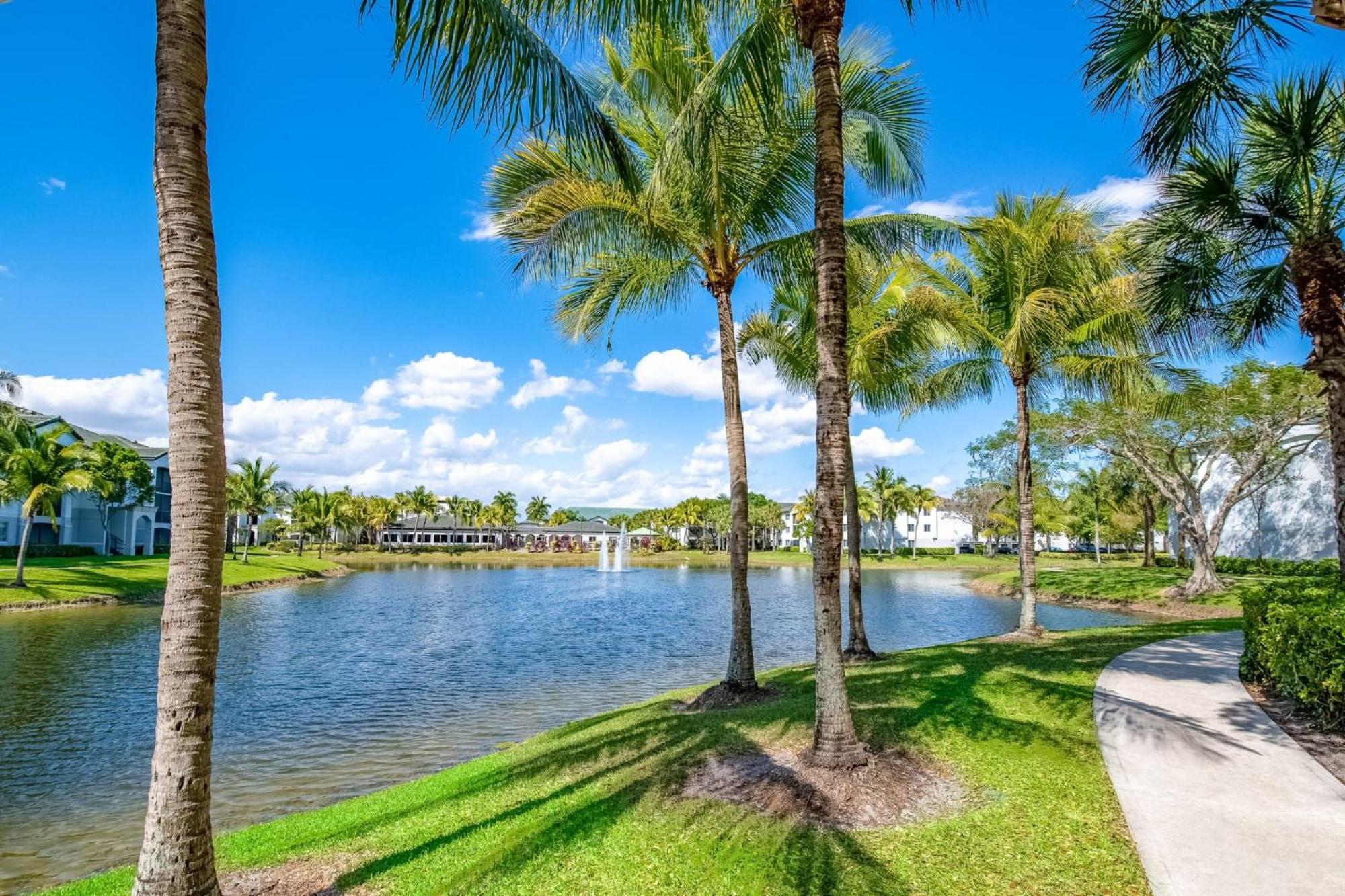 Fort Lauderdale Vacations - Tucker at Palm Trace Landings Fort Lauderdale - Property Image 23