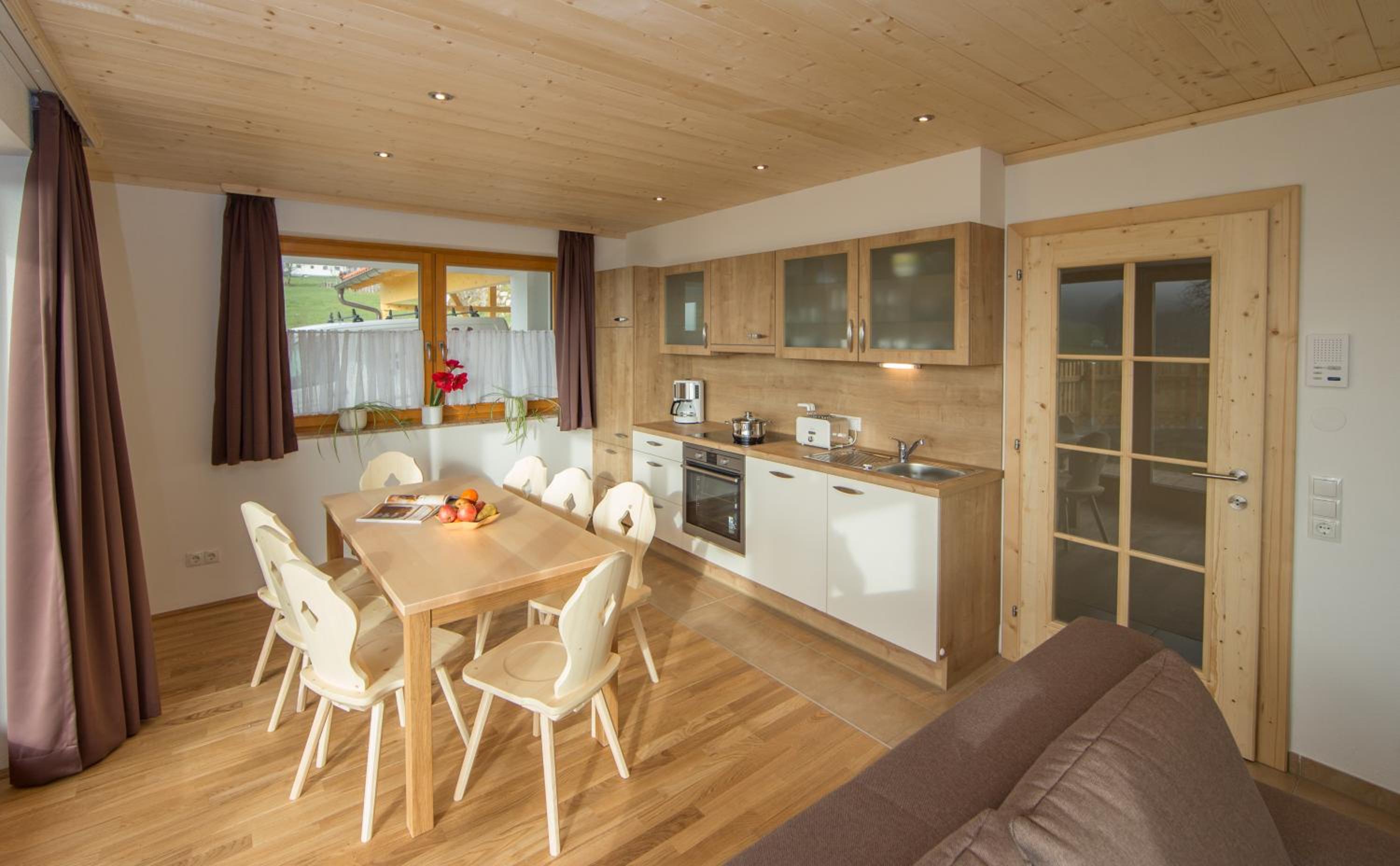 Penthousewohnung mit Garten Sauna Pool