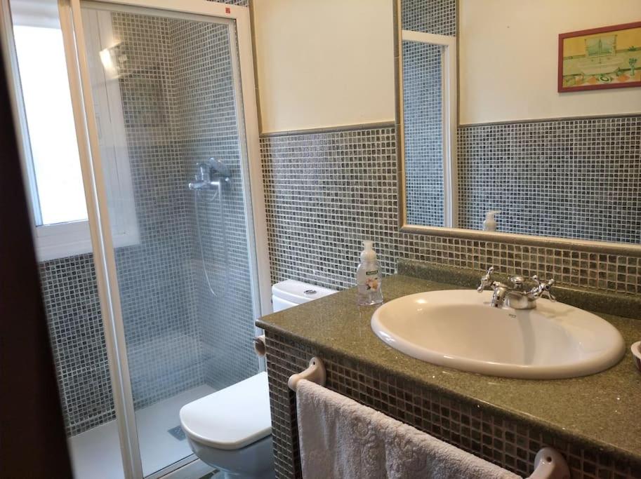 Casita con terreno a 10 minutos del centro de Vigo view 4