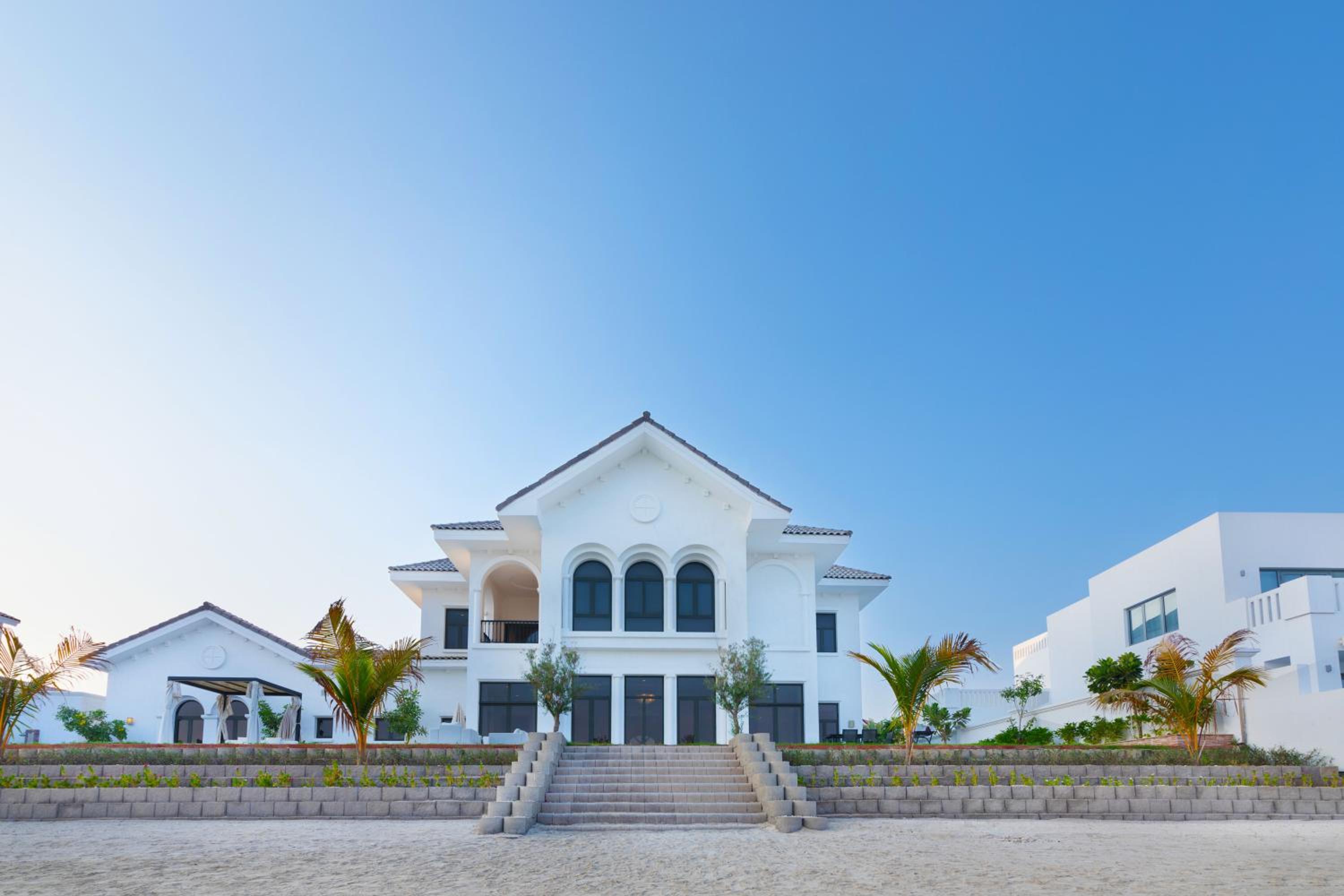 Maison Privee - Luxury Villa with Dramatic View Private Beach & Pool