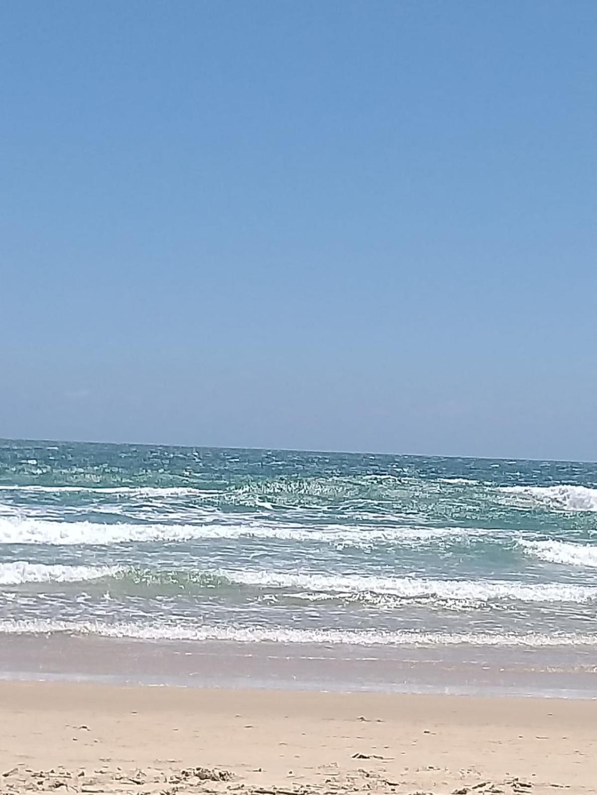 CONDOMÍNIO ENCANTADOR a 100 m PRAIA INGLESES NORTE