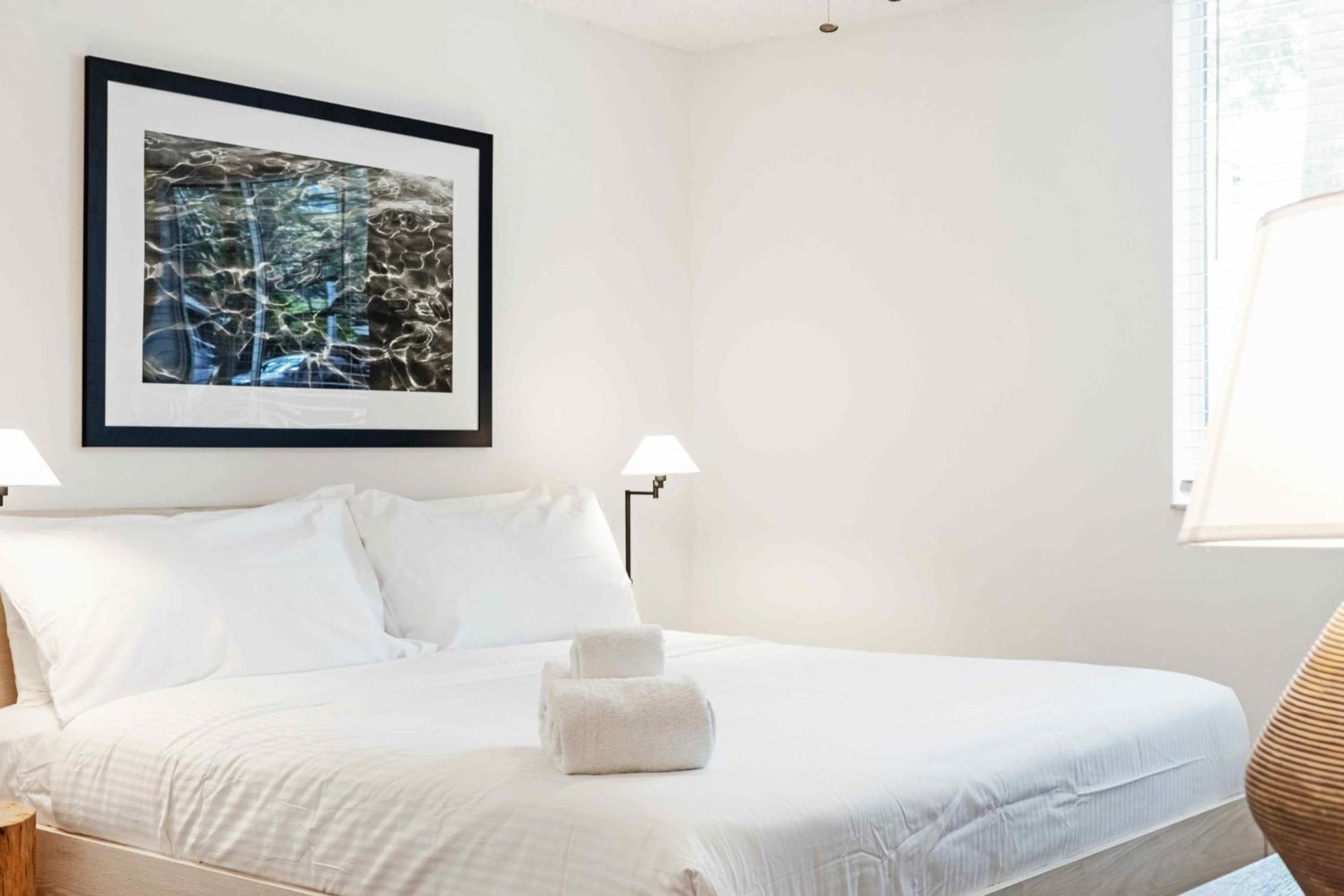 Fort Lauderdale Vacations - Stunning Centrally Located Apartments at New River Cove in South Florida - Property Image 1