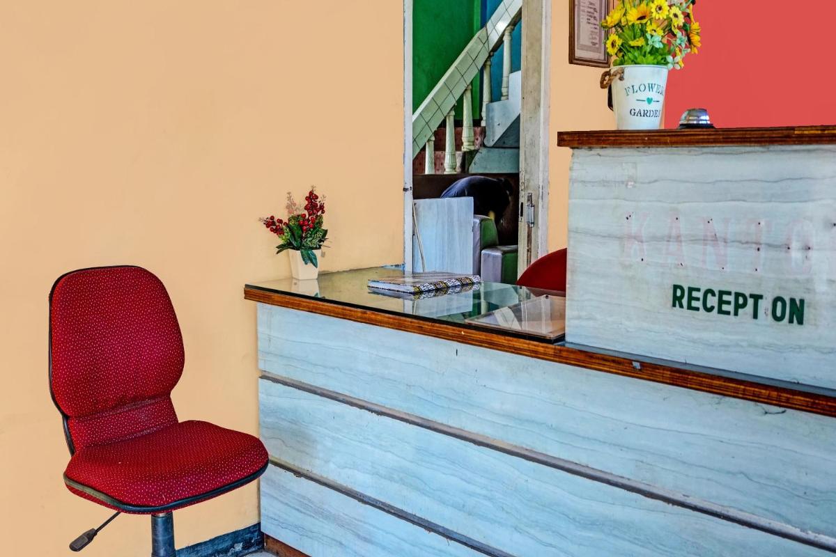 hotel reception