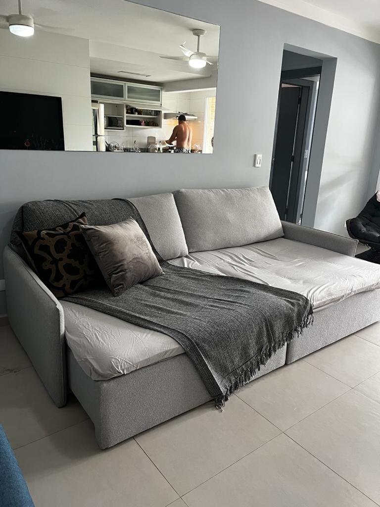 Apto Lindo/Wi-Fi/ Ar Cond/ próximo a praia