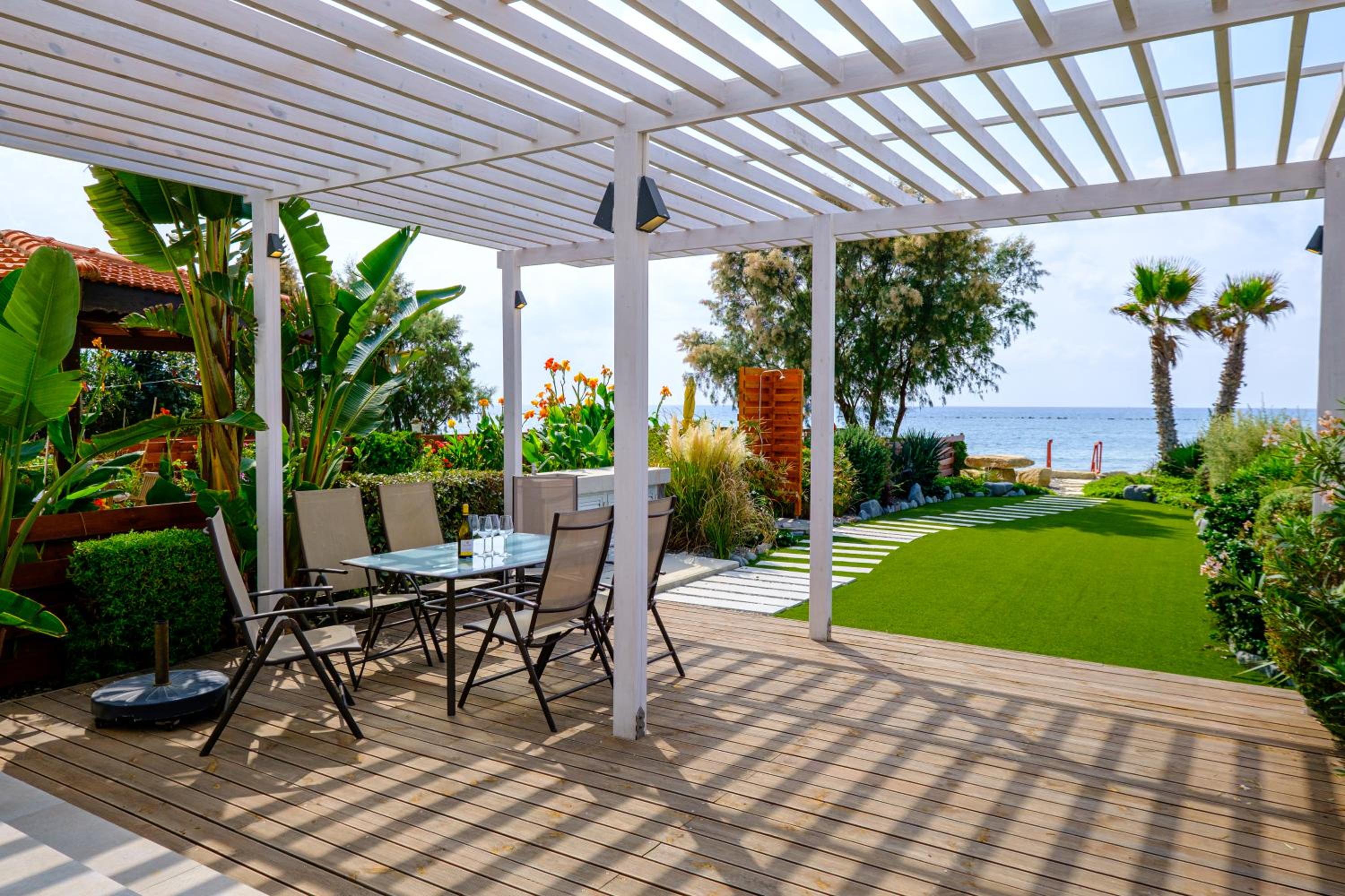 The MedView Garden House