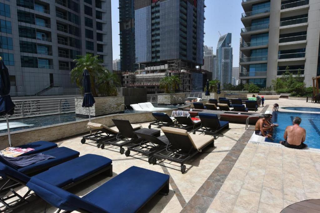 skynest holiday homes princess tower 68th floor 1 bedroom apartment