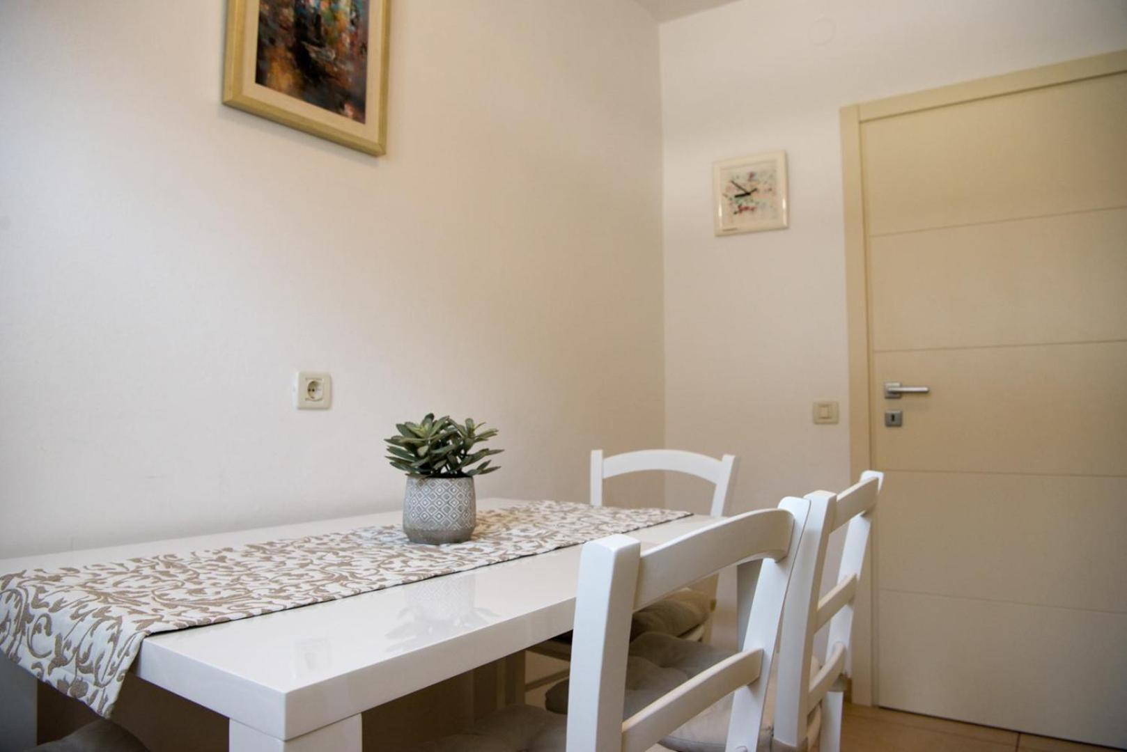 Apartments Sandra - Property Image 12