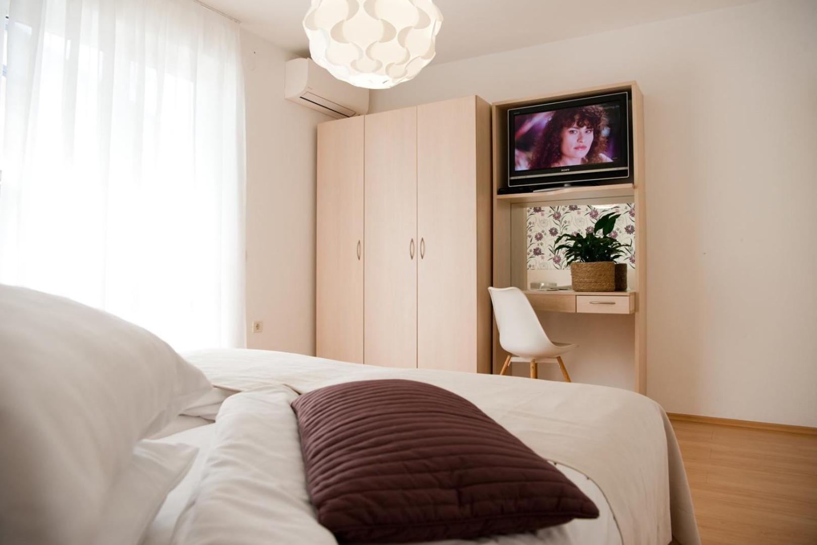 Apartments Sandra - Property Image 17