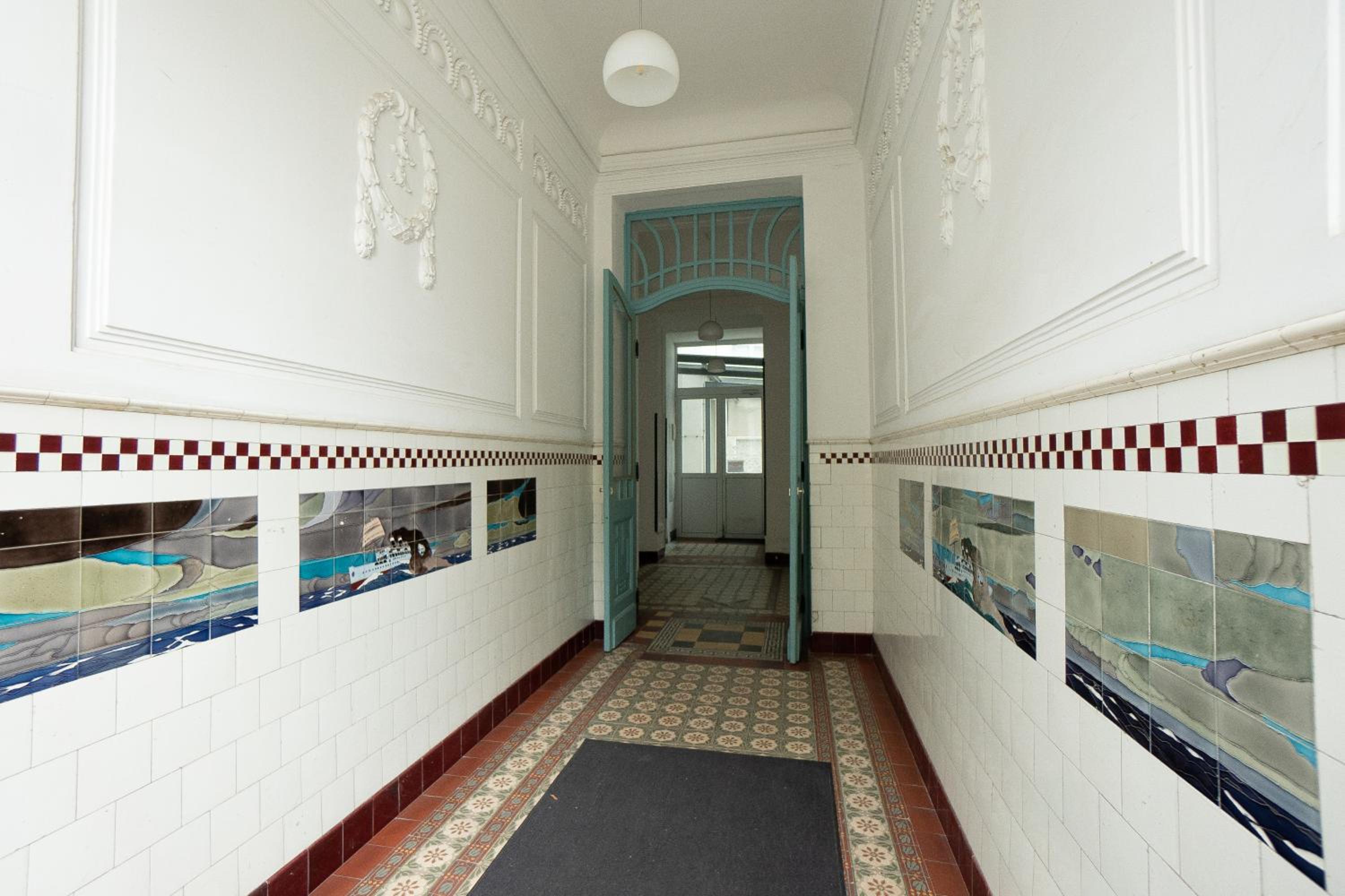 Apartment in the central area. 5 minute's walk to the Danube.