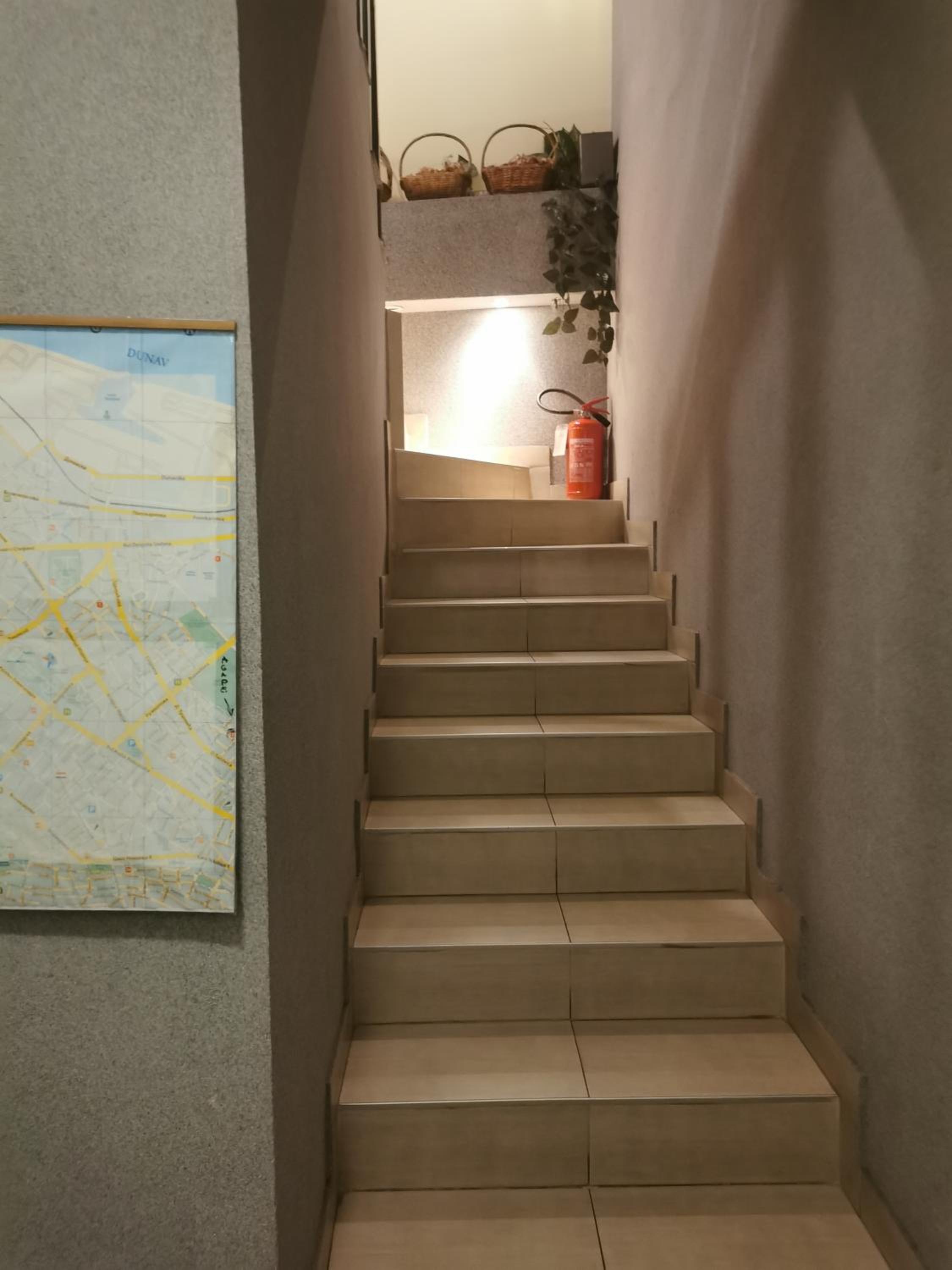 Photo 32