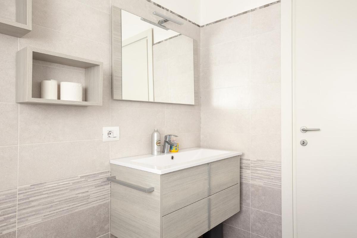 Luxury apartment with terrace - Forze Armate
