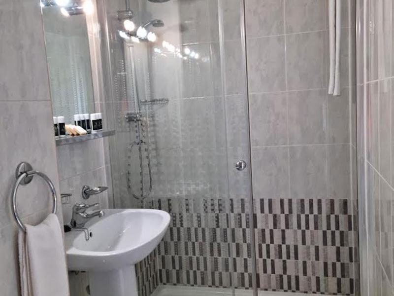 Hostal La Reserva