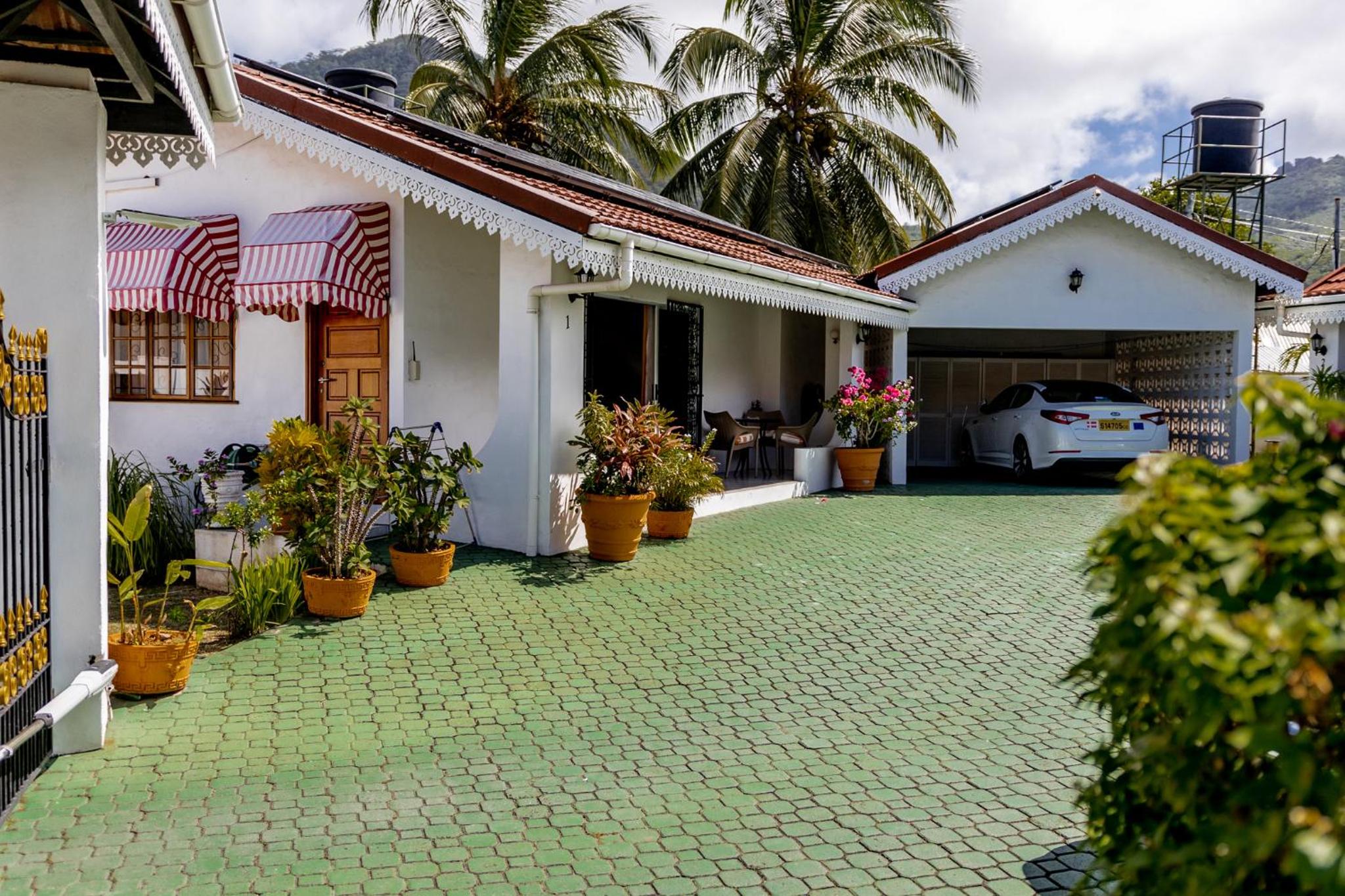 Villa Caballero photo 3