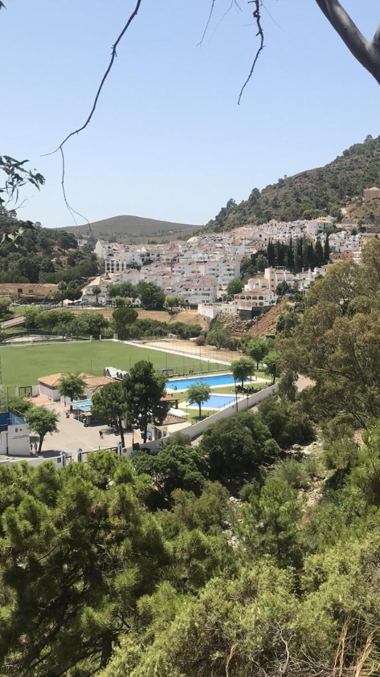 Modern Apartment in Benahavis Village Centre with Underground Parking