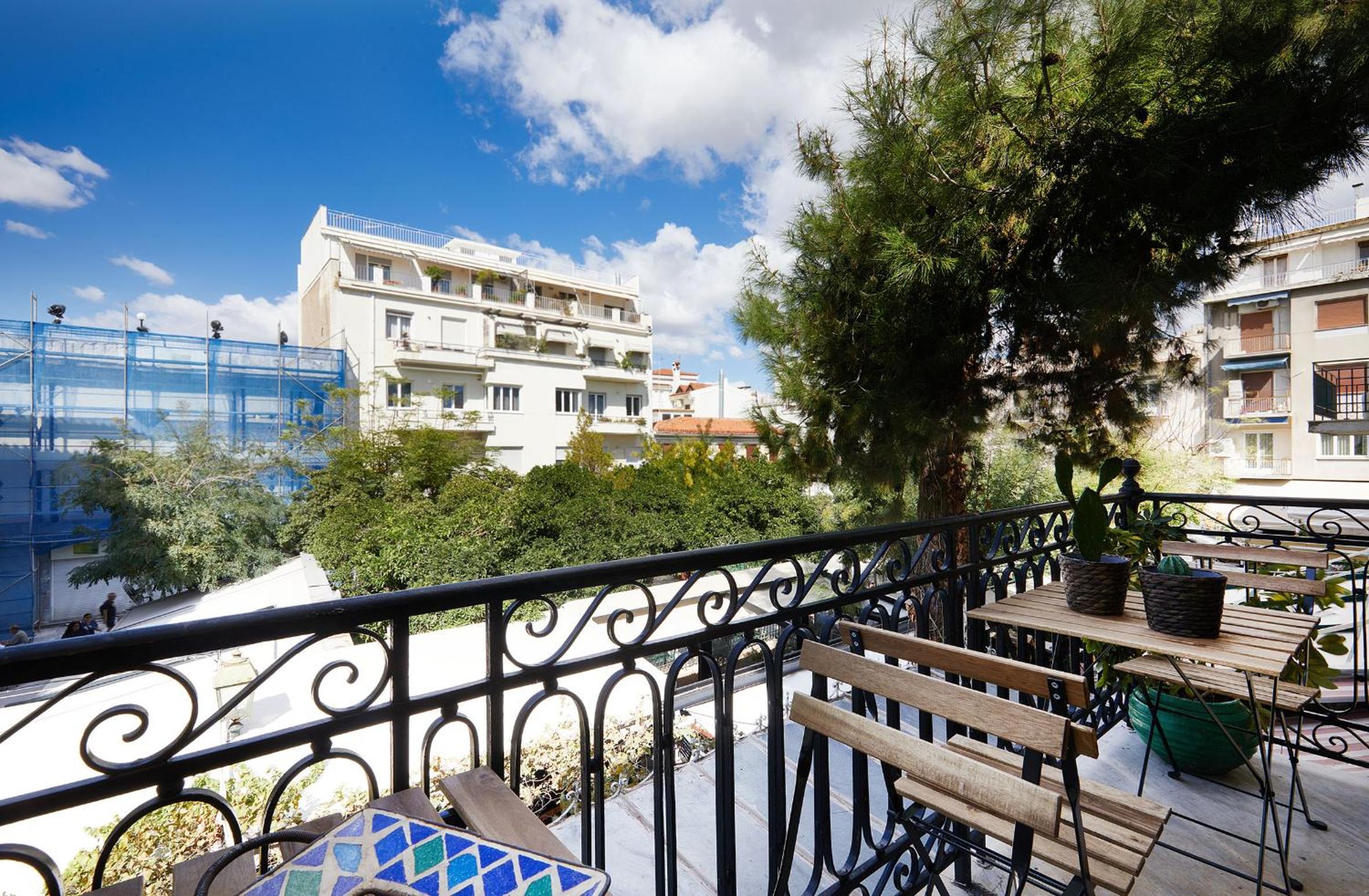 Chloe Boutique Apartments Plaka