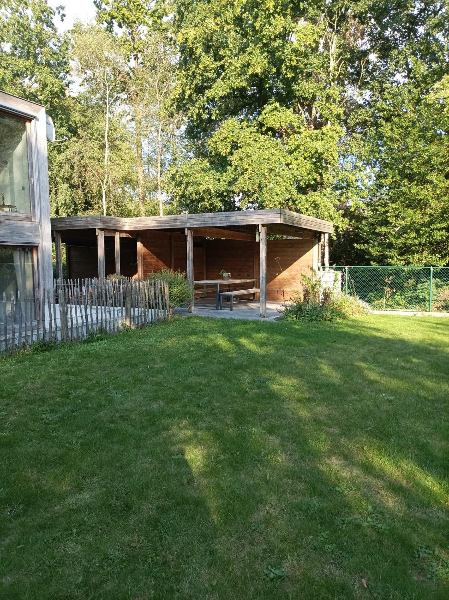 Woning gelegen in rustige bosrijke omgeving