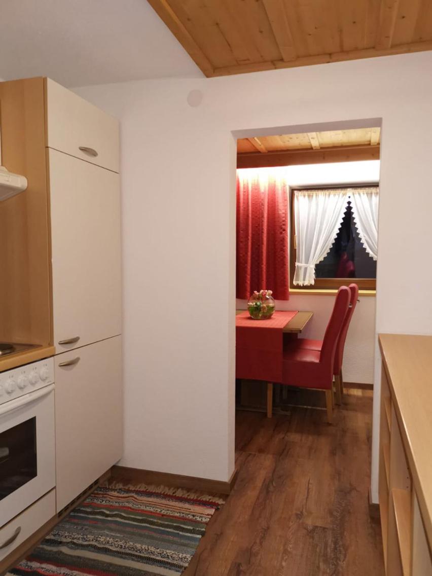ban Kneissl`s