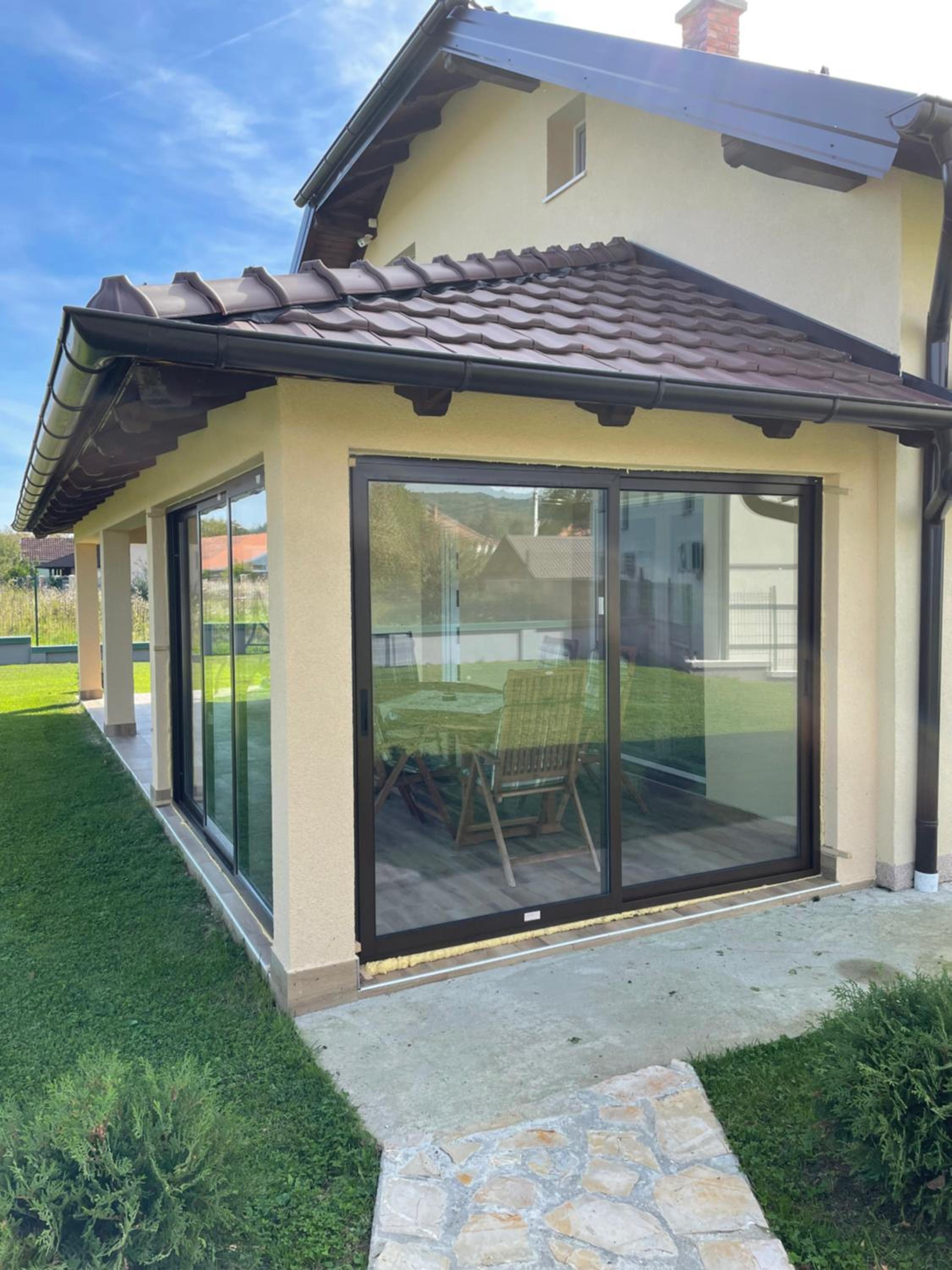 Apartmani Lux Nina view 4