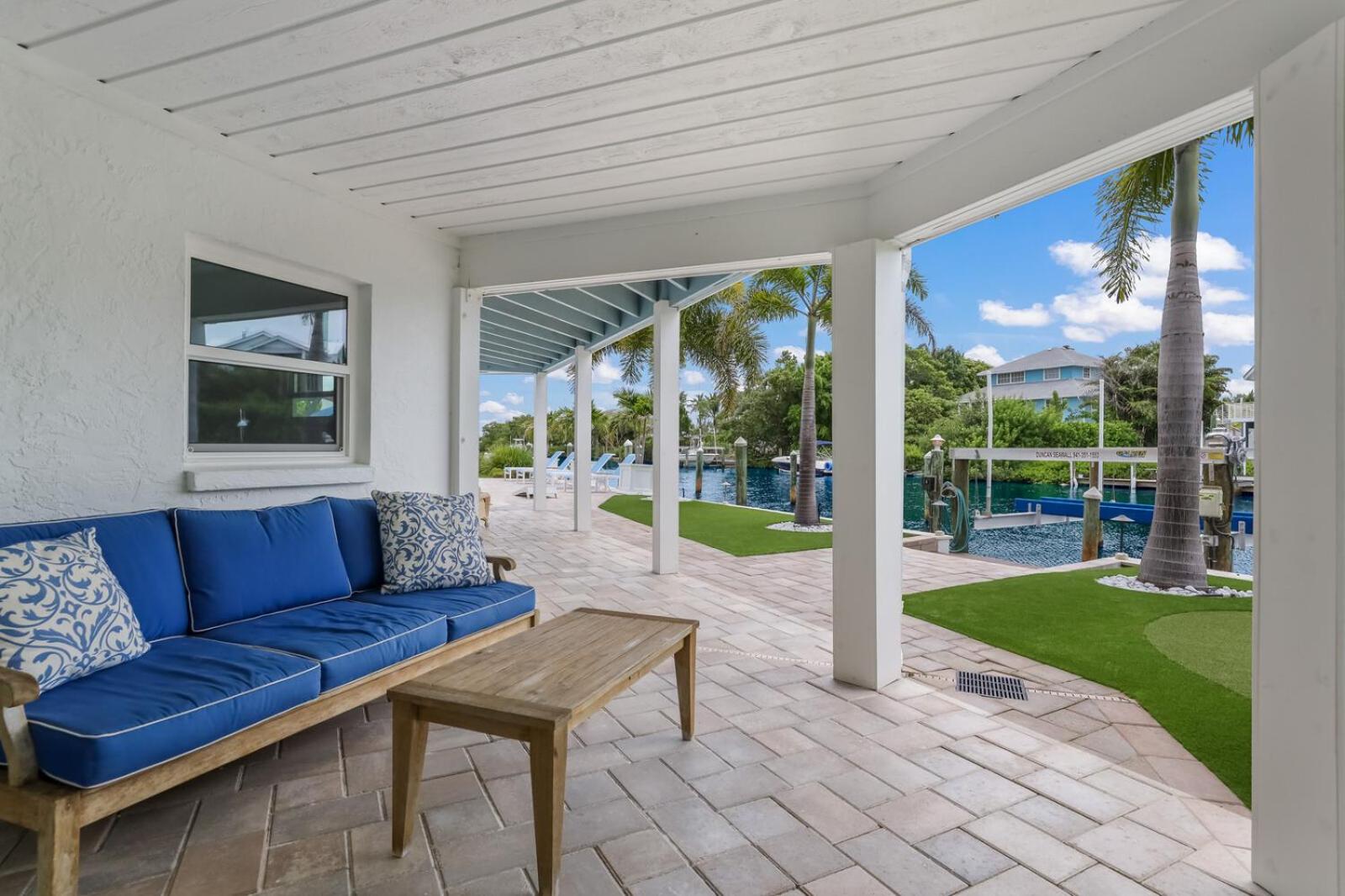 Dragonfly Harbour - 511 Loquat Dr view 5