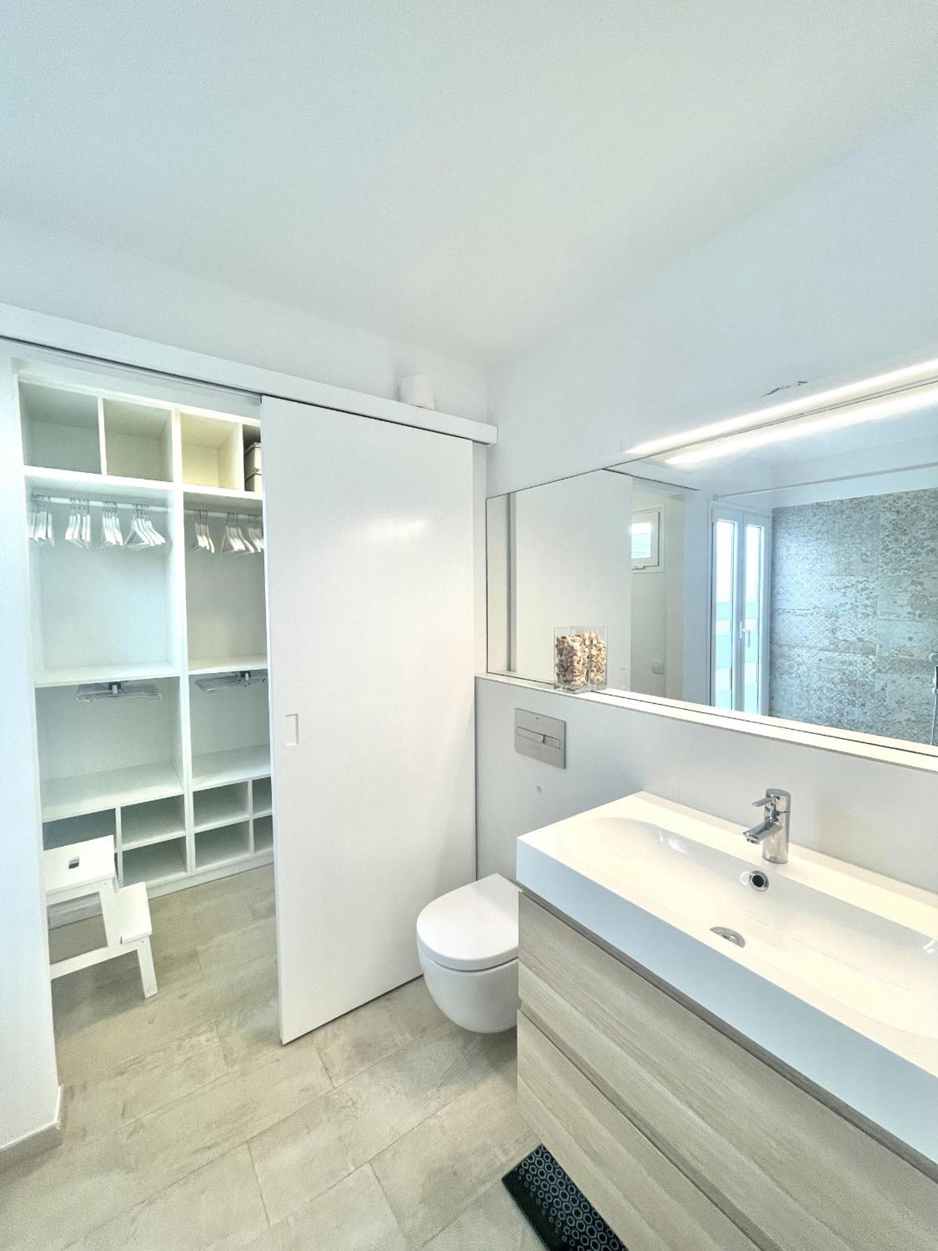Casahost Townhouse Lise