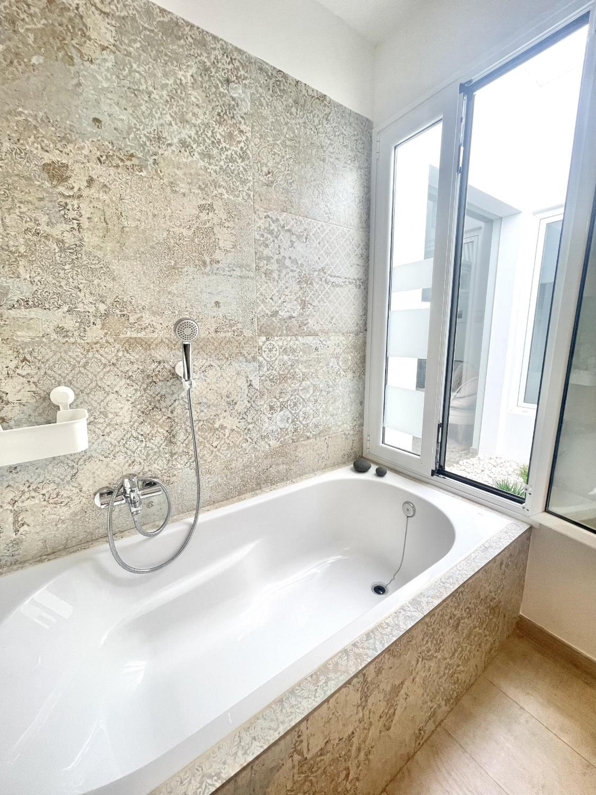 Casahost Townhouse Lise
