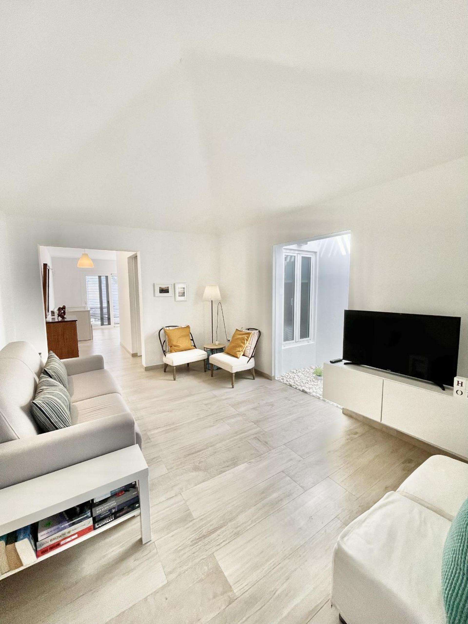 Casahost Townhouse Lise
