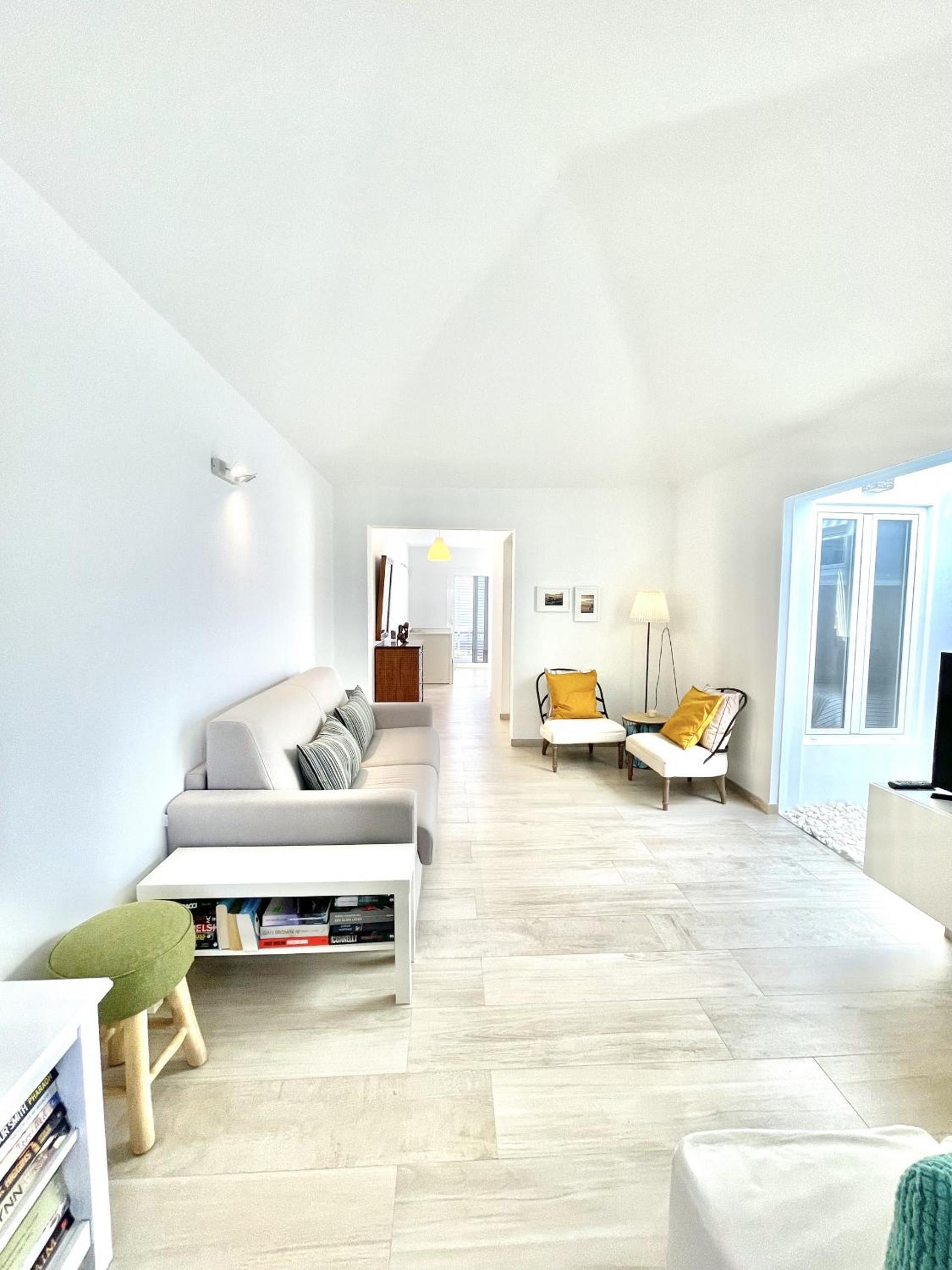 Casahost Townhouse Lise