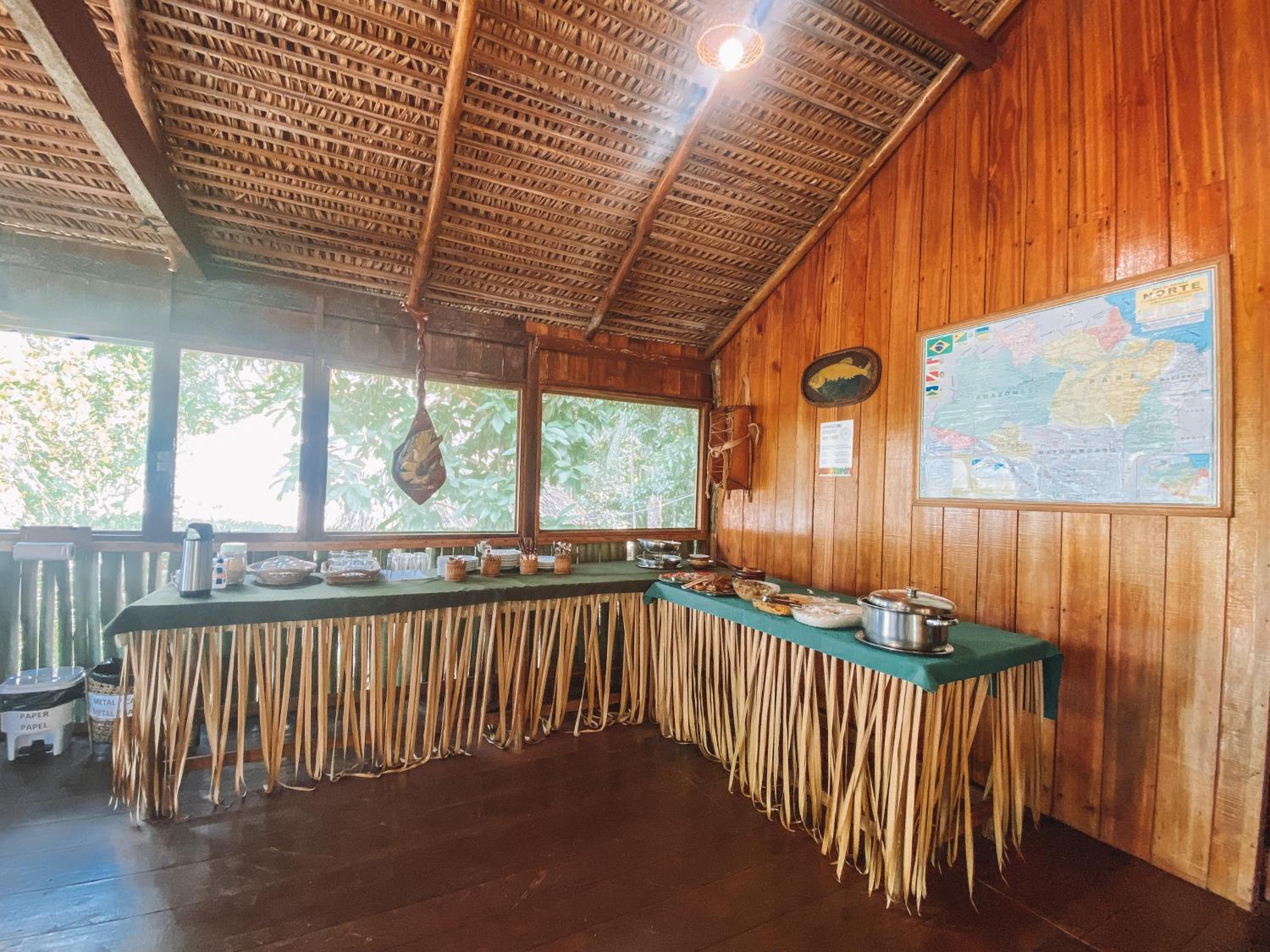 Dolphin Lodge
